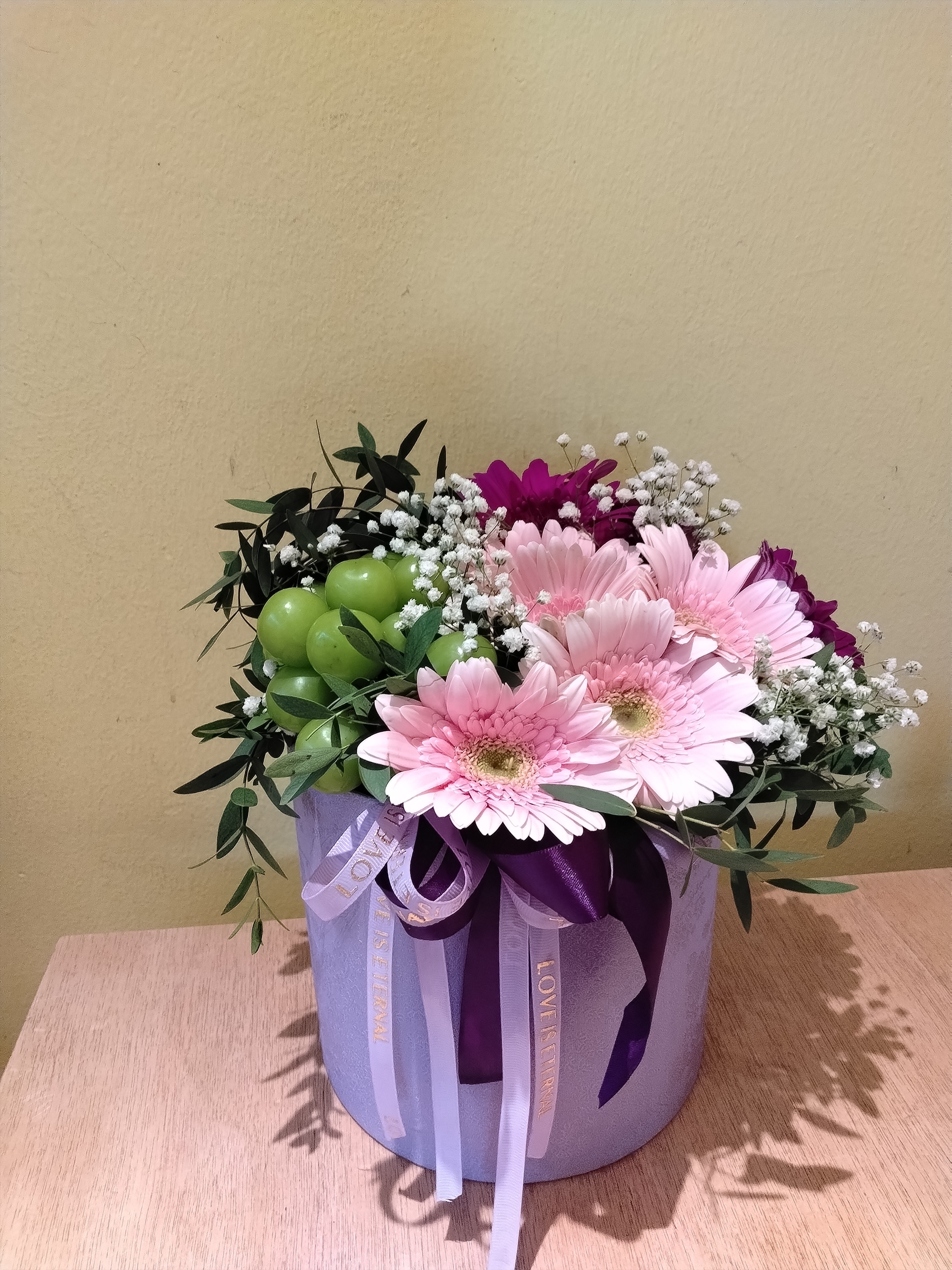 boxes grape with boxes flower decor