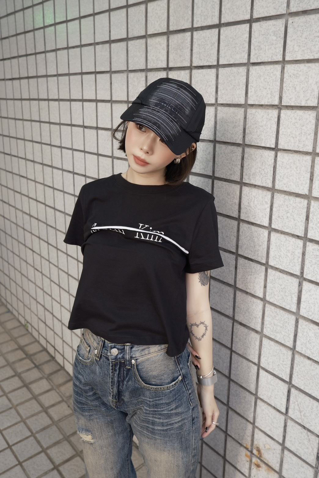 ATiiSSU  Crayon Cap