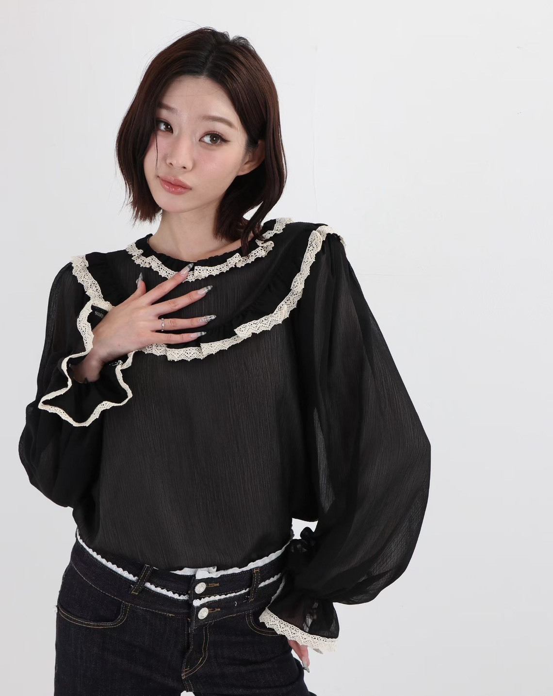 杏蕾絲圈長袖紗襯衫