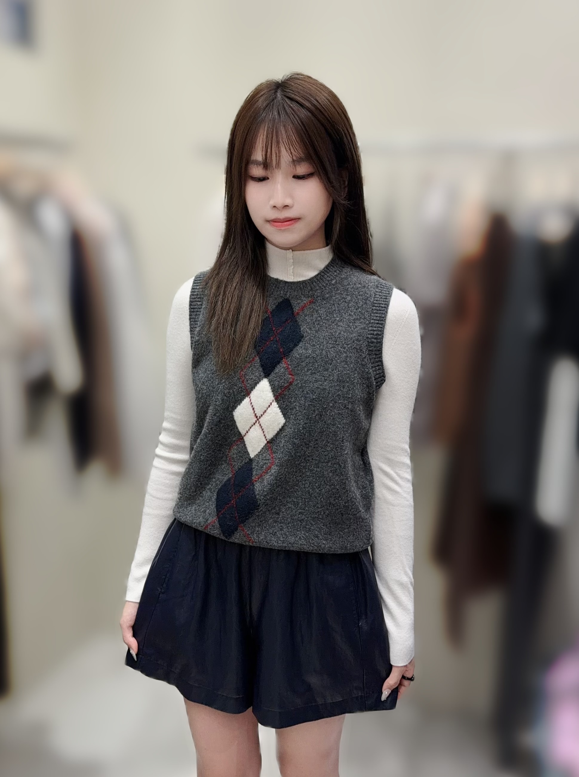 ME32 胸39-51 長21.5 $449