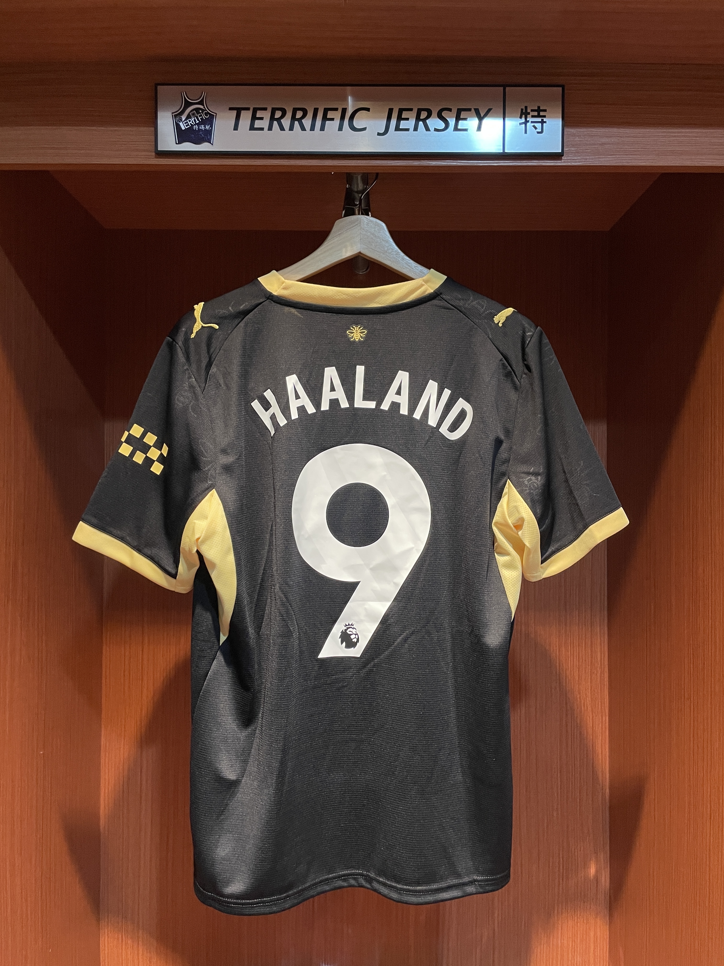 Premier League足球 Erling Haaland 曼徹斯特城 曼城黑 26-27 英超 Away Puma Replica Jersey 球迷版 燙印 全新
