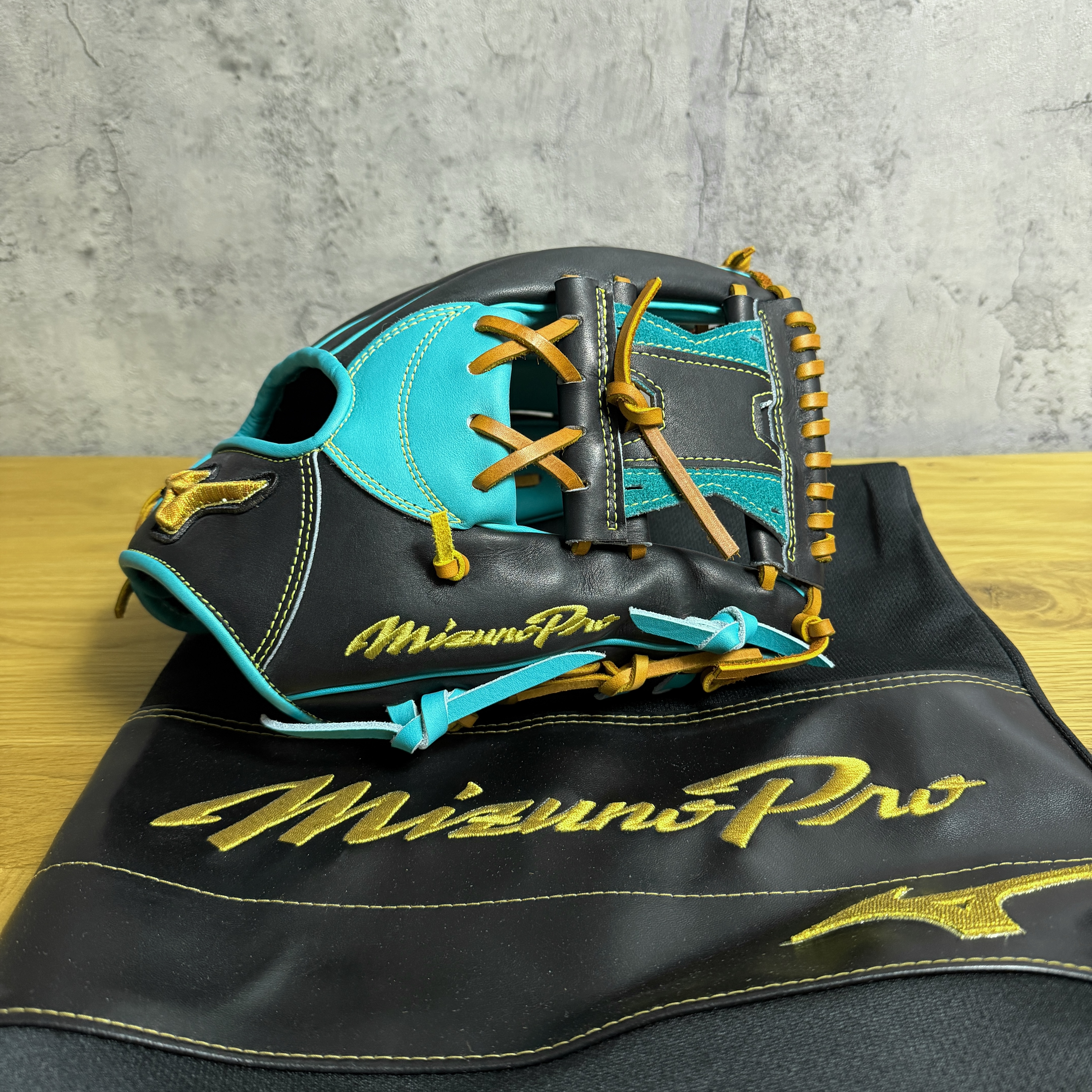 現貨! 約11.7吋 Mizuno Pro 軟式 日本製 長岡秀樹 大內野 六孔內建退指 金標 波賀HAGA產 M-M014 瘋牛限定