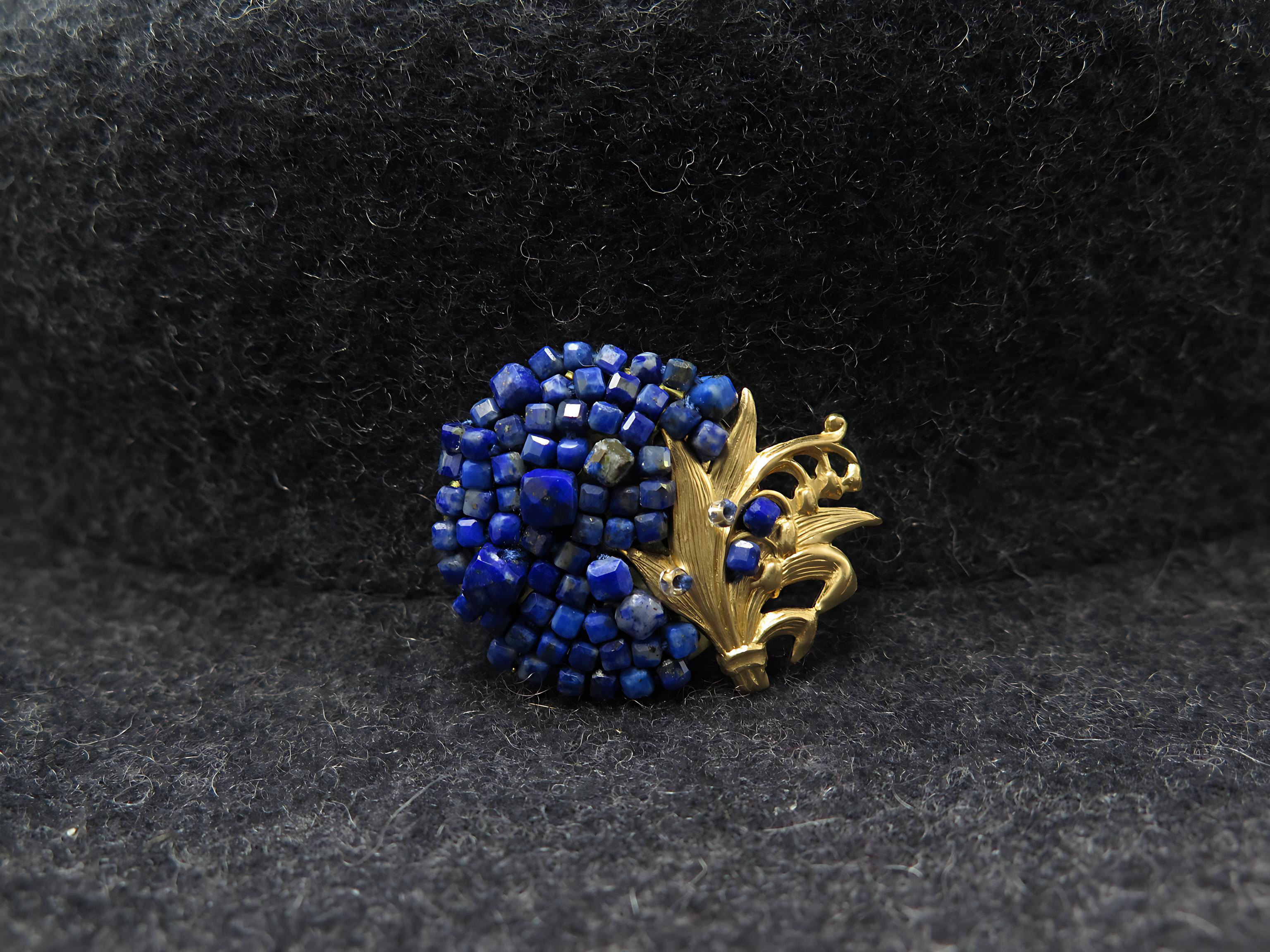 COLE COOL Hand-Beading Series -  Natural lapis lazuli Lily of the Valley Brooch