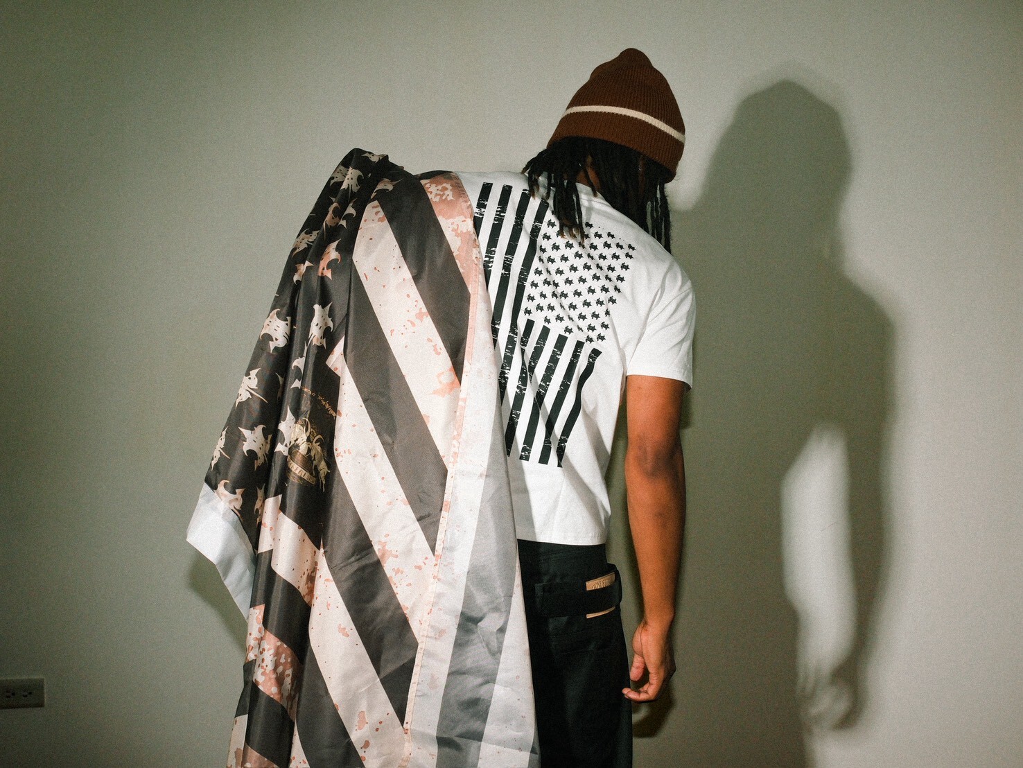 ATONE DISTRESSED FLAG TEE