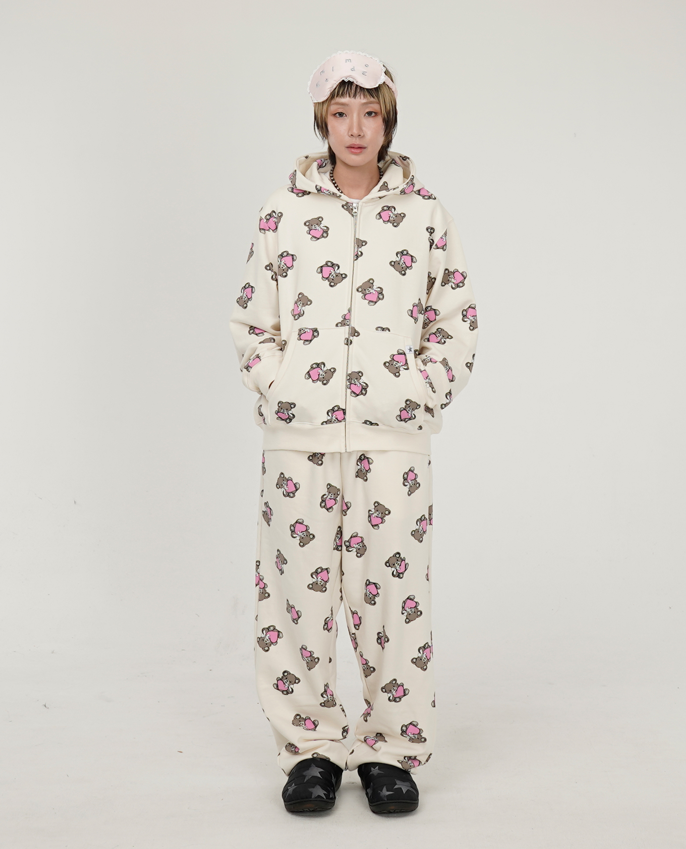 WEBHOUSE Twister Heart Bear Sweatpants - 26FW