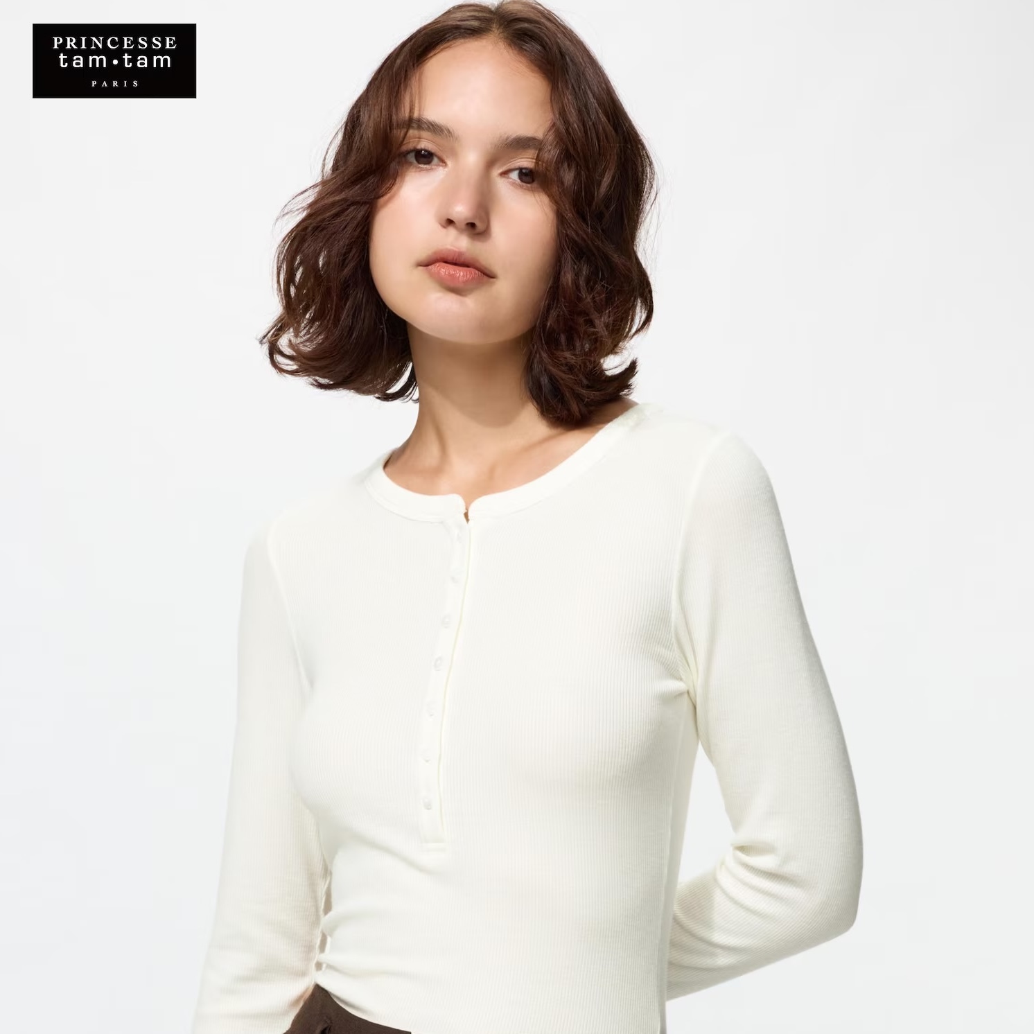 Uniqlo tam·tam 亨利領喀什米爾極暖發熱衣