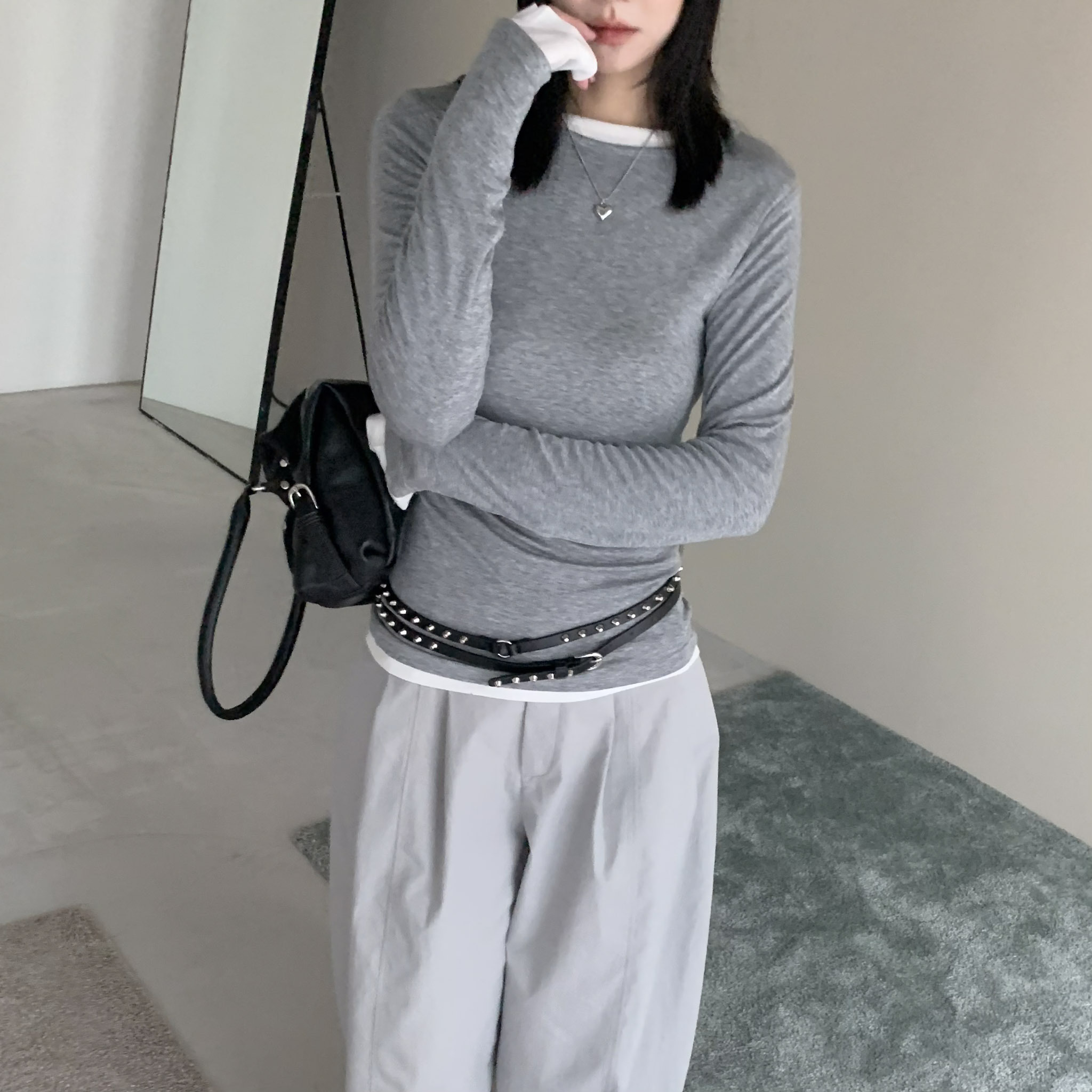 ISA_Layered in Style 修身圓領微透上衣_68023