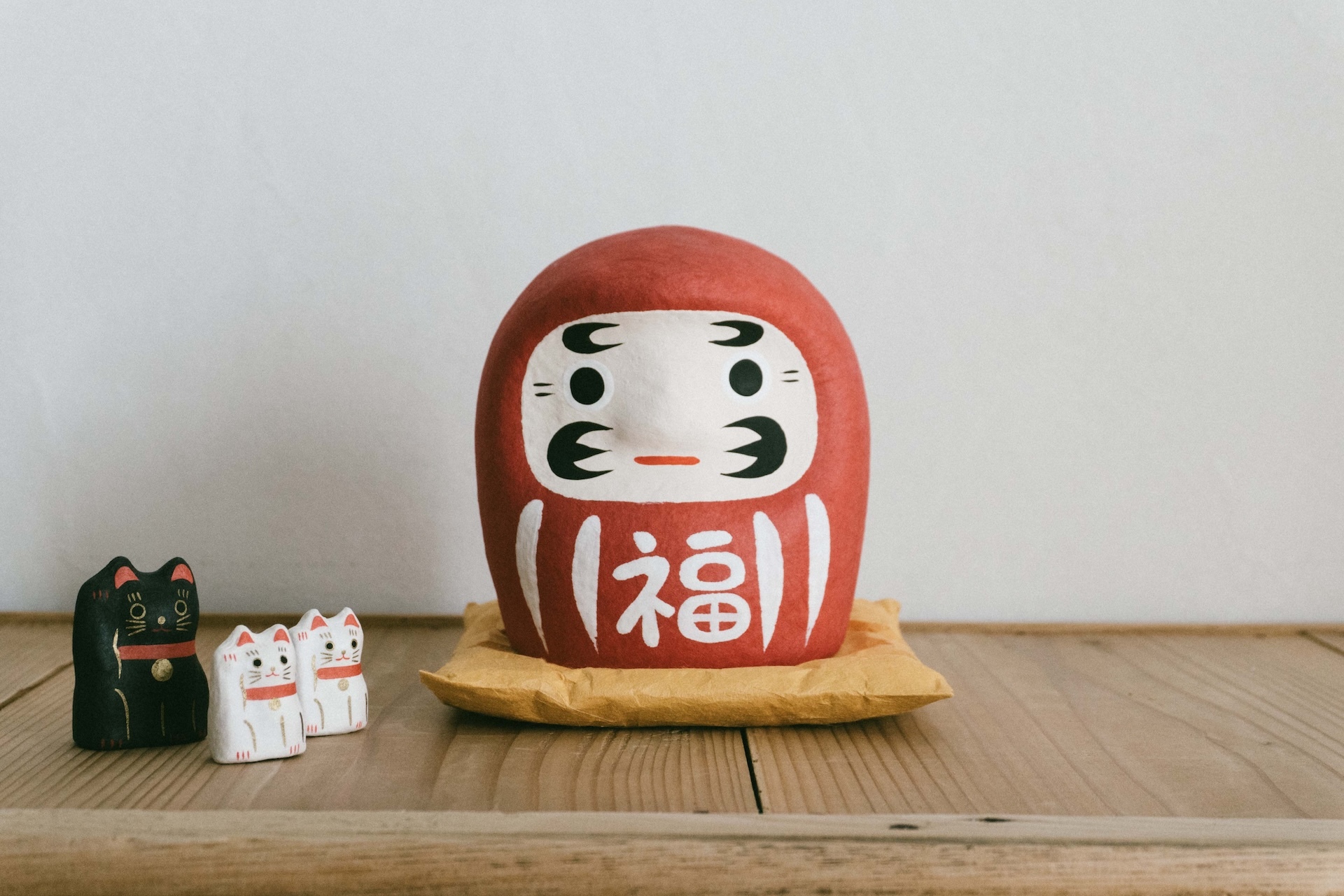 新年早鳥招福團！日本手工紙製招財達摩套娃擺飾五件組