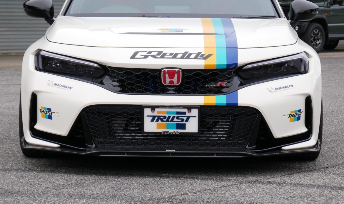 TRUST GReddy CARBON 前下巴 HONDA CIVIC TYPE R FL5