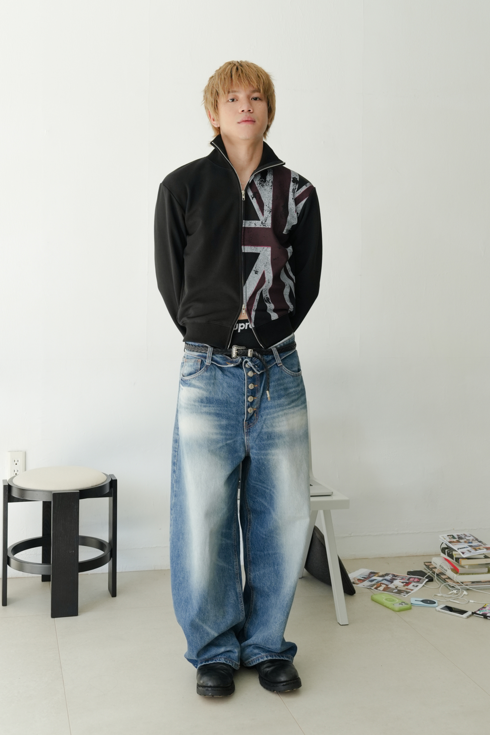england sweat zip up #外套