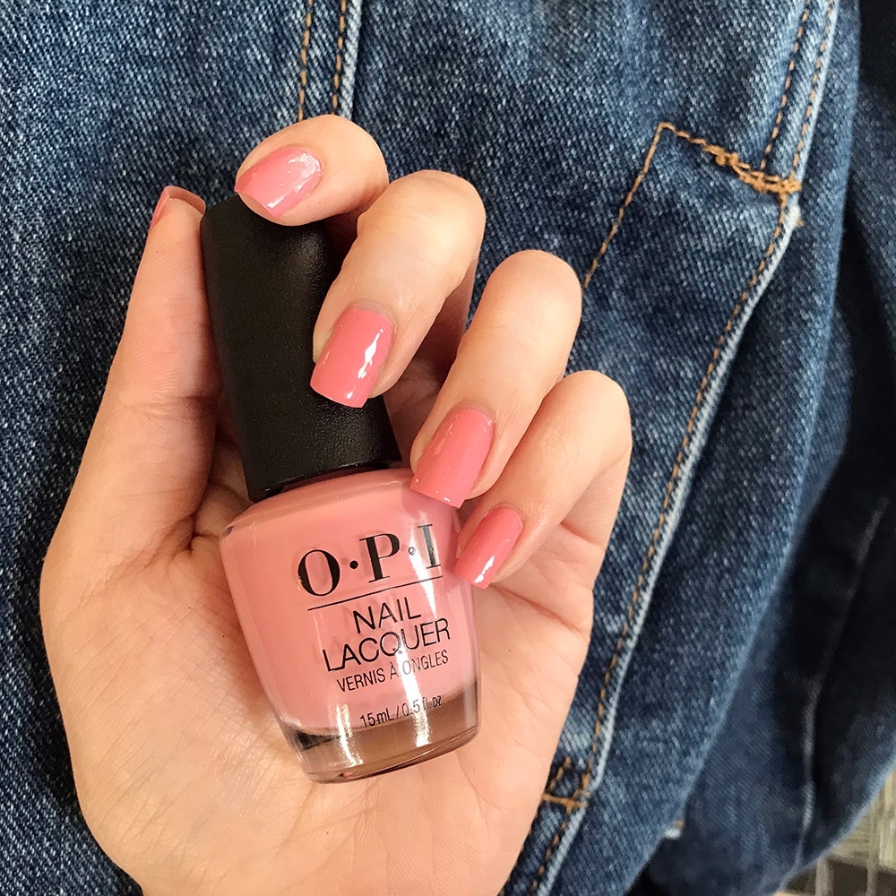 OPI 甲油 -Suzi Calls the Paparazzi NLH001