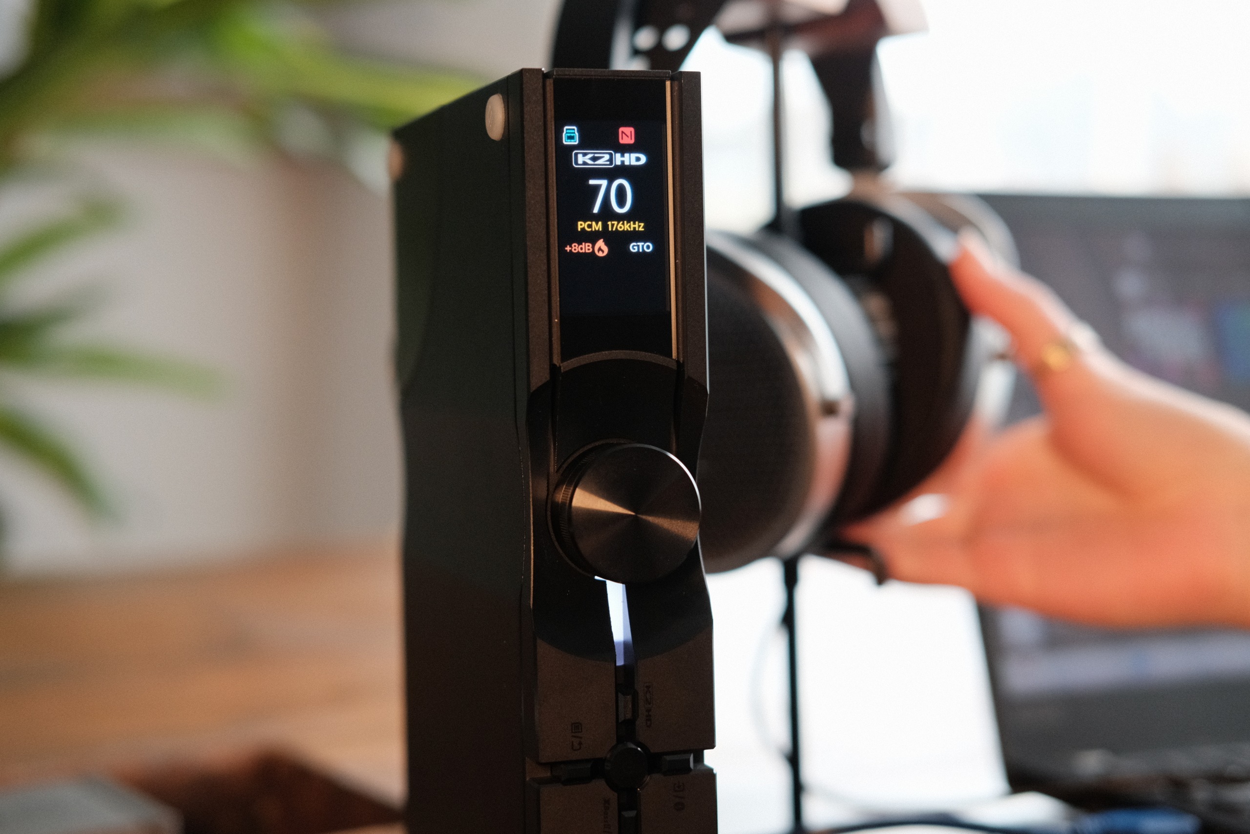 NEO iDSD 3 · Pick up your headphones and press play