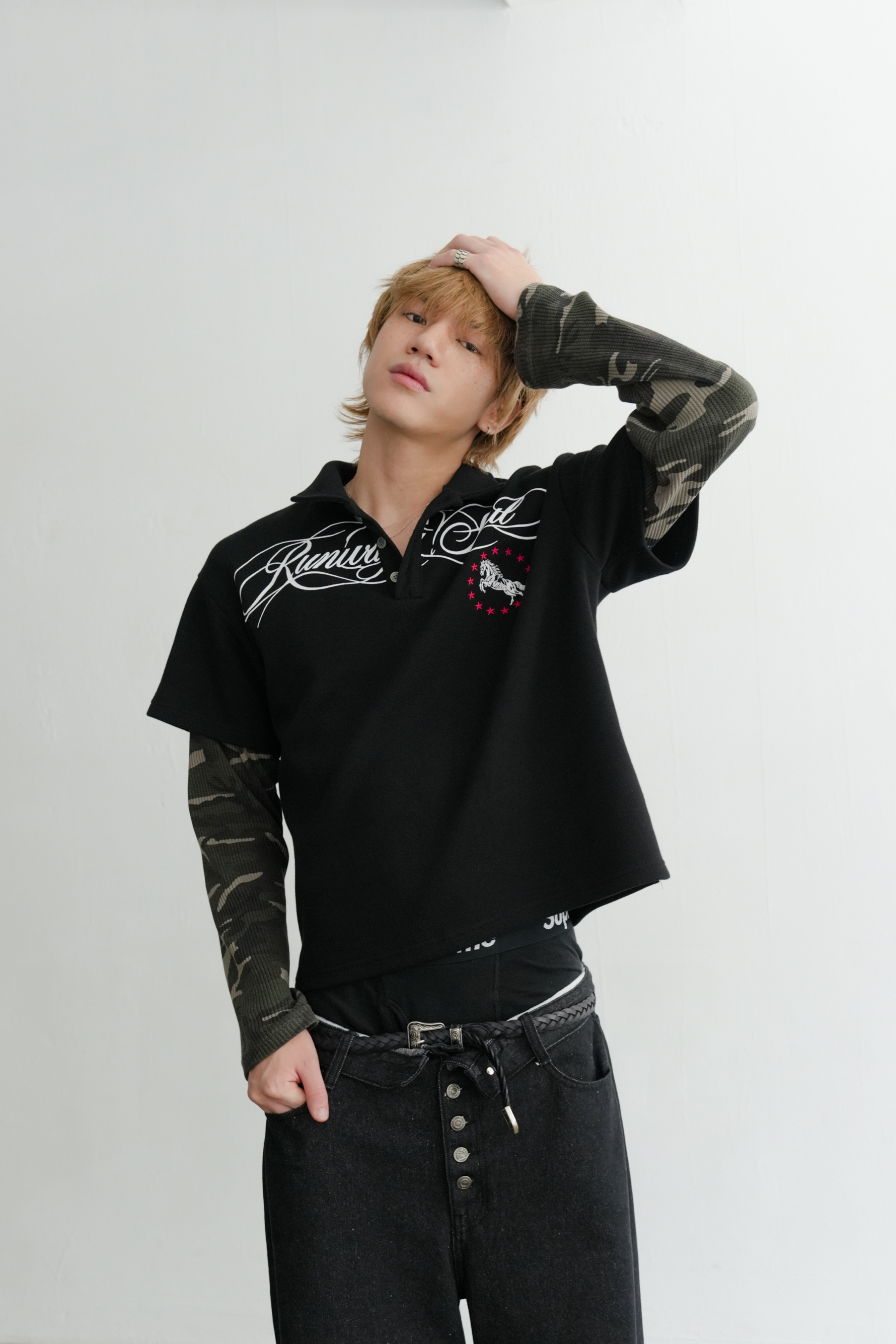 horse layered collar tee #上衣