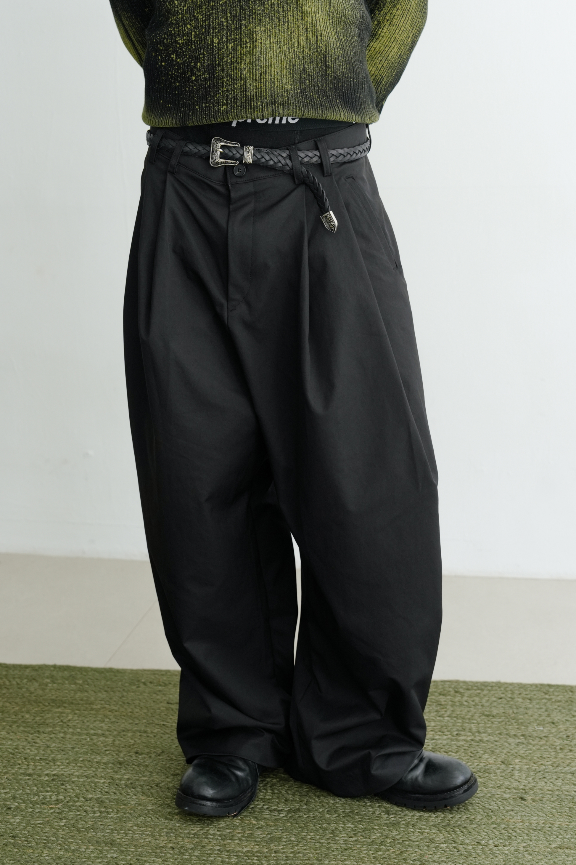 milano two tuck wide pants #長褲