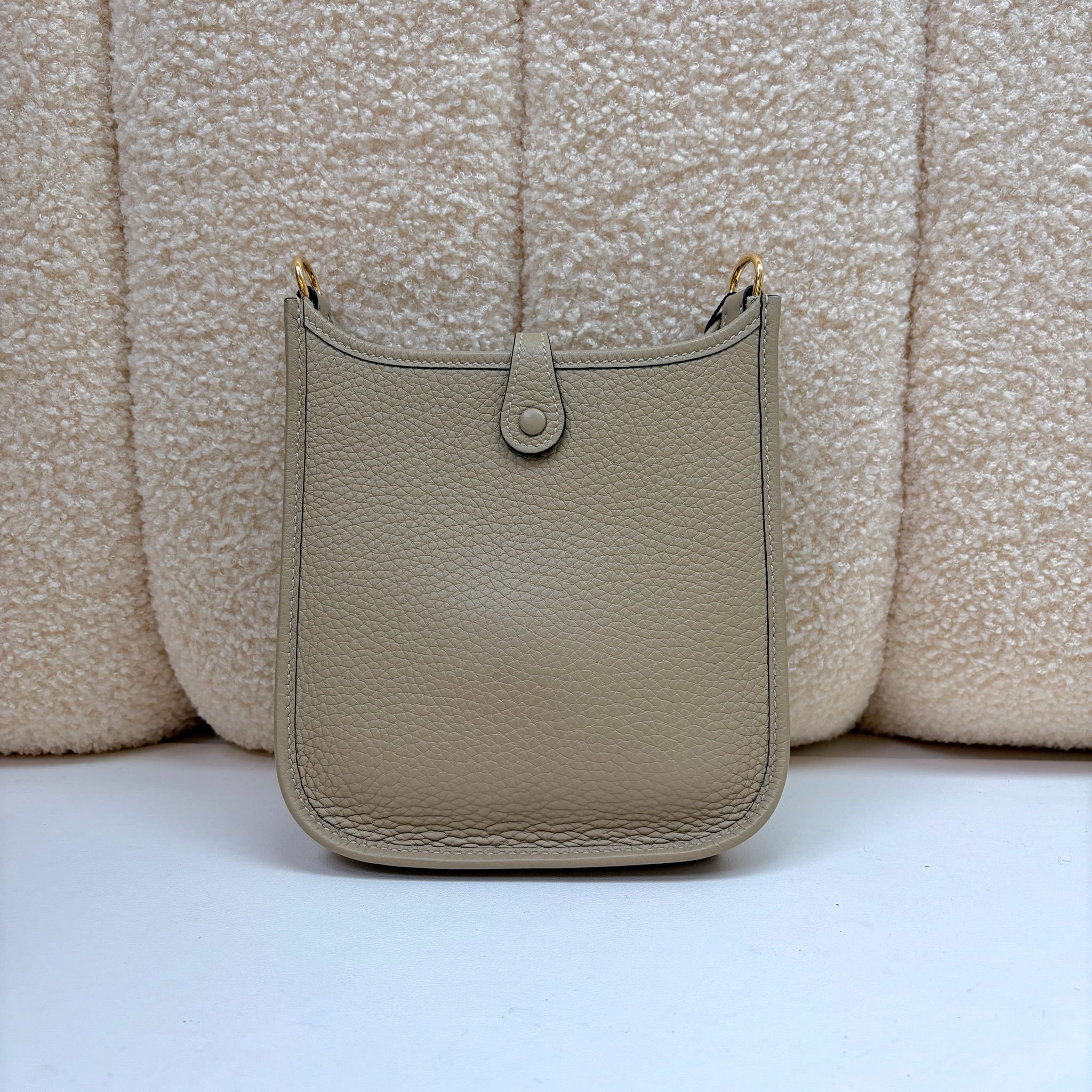 Hermès Mini Evelyne 16 - 8Q Beige Marfa / GHW