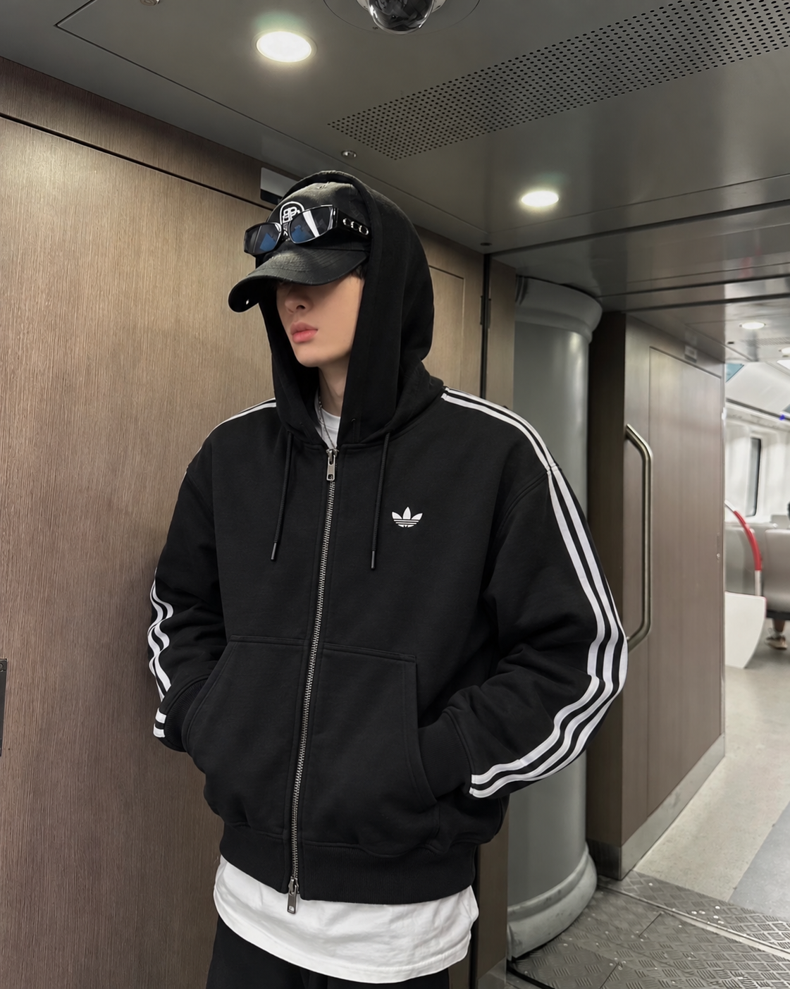 <國外限定>Adidas originals ADICOLOR 經典 三線 夾克 外套 拉鍊夾克