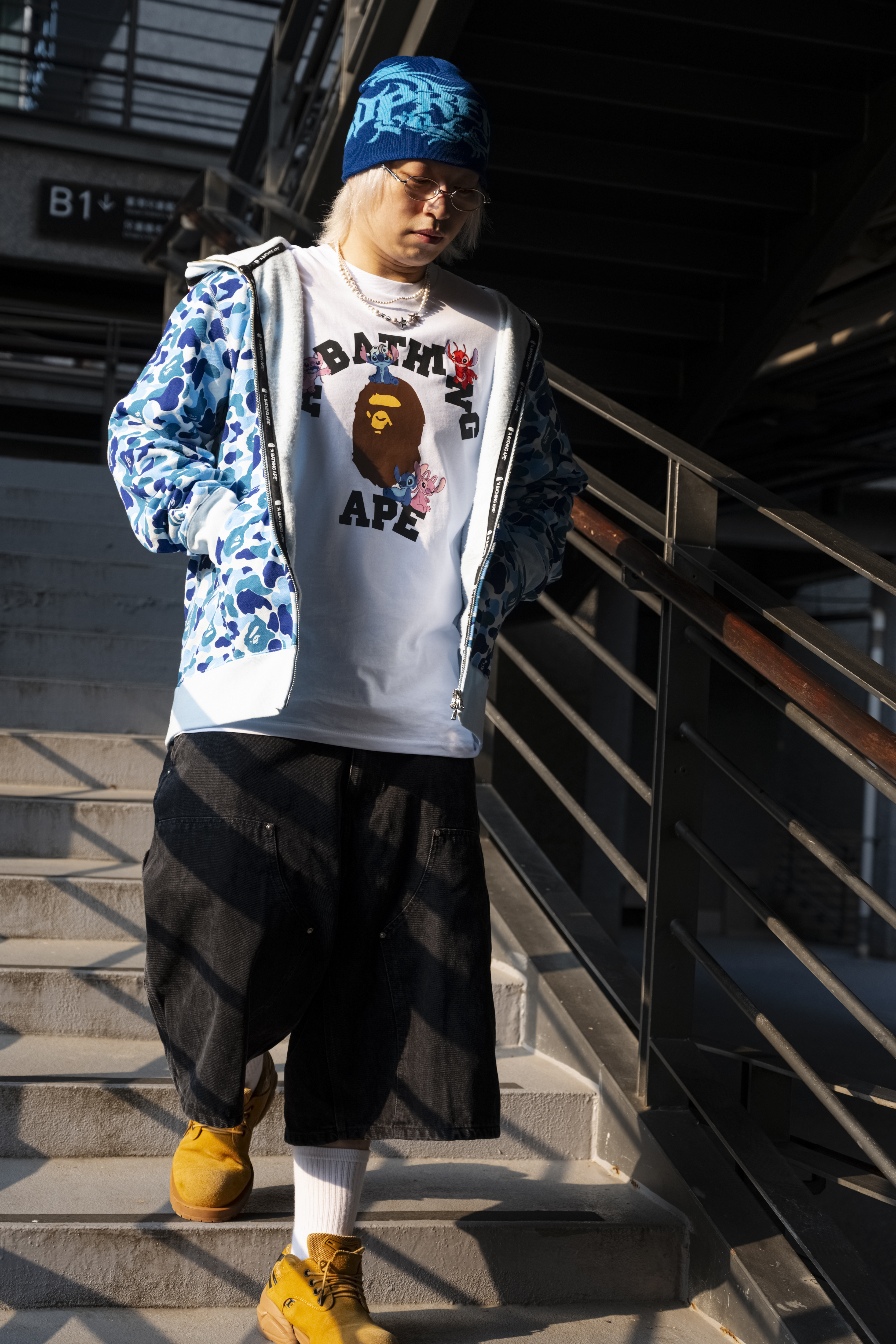 ☆ETW☆【EASY TO WEAR】BAPE X Disney Stitch and Friends College Tee 迪士尼 史迪奇 猿人 短T
