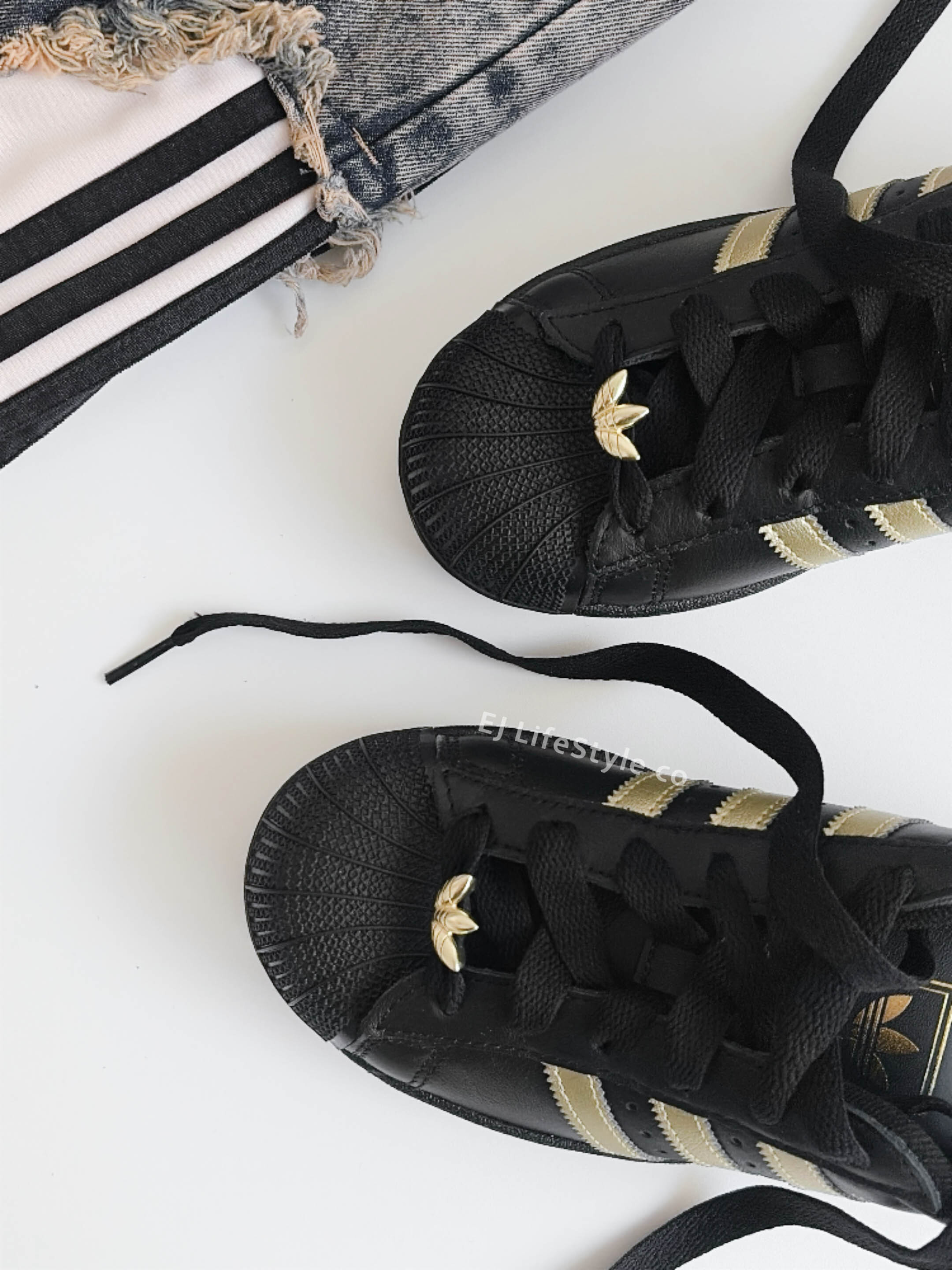 ADIDAS SUPERSTAR 2.0 貝殼頭 愛迪達 三葉草 黑金 金色 全黑 女鞋 KJ3550 / 現貨