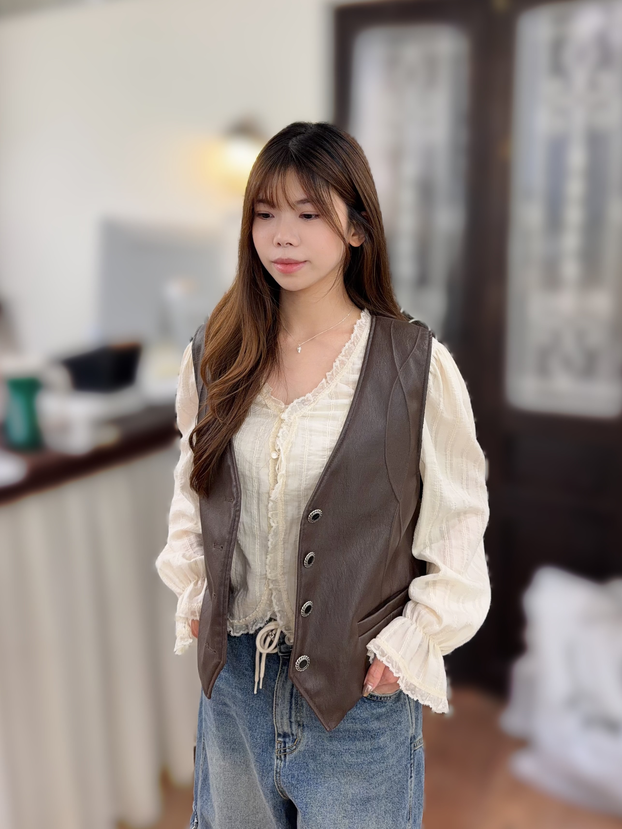 FW44 背心外套: 胸40 長21 $779