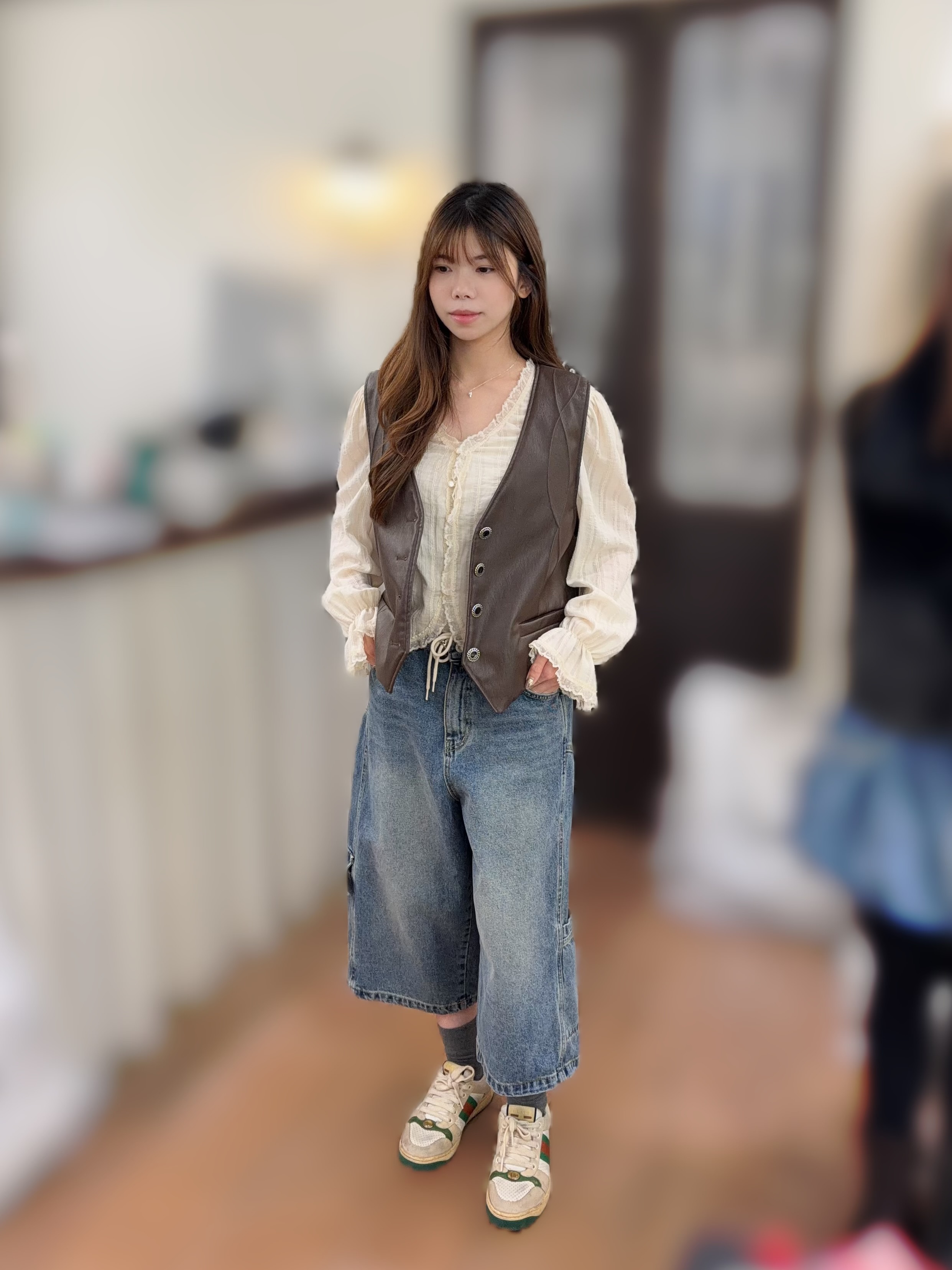 FW43 腰25-33 HIP46 長29 $709