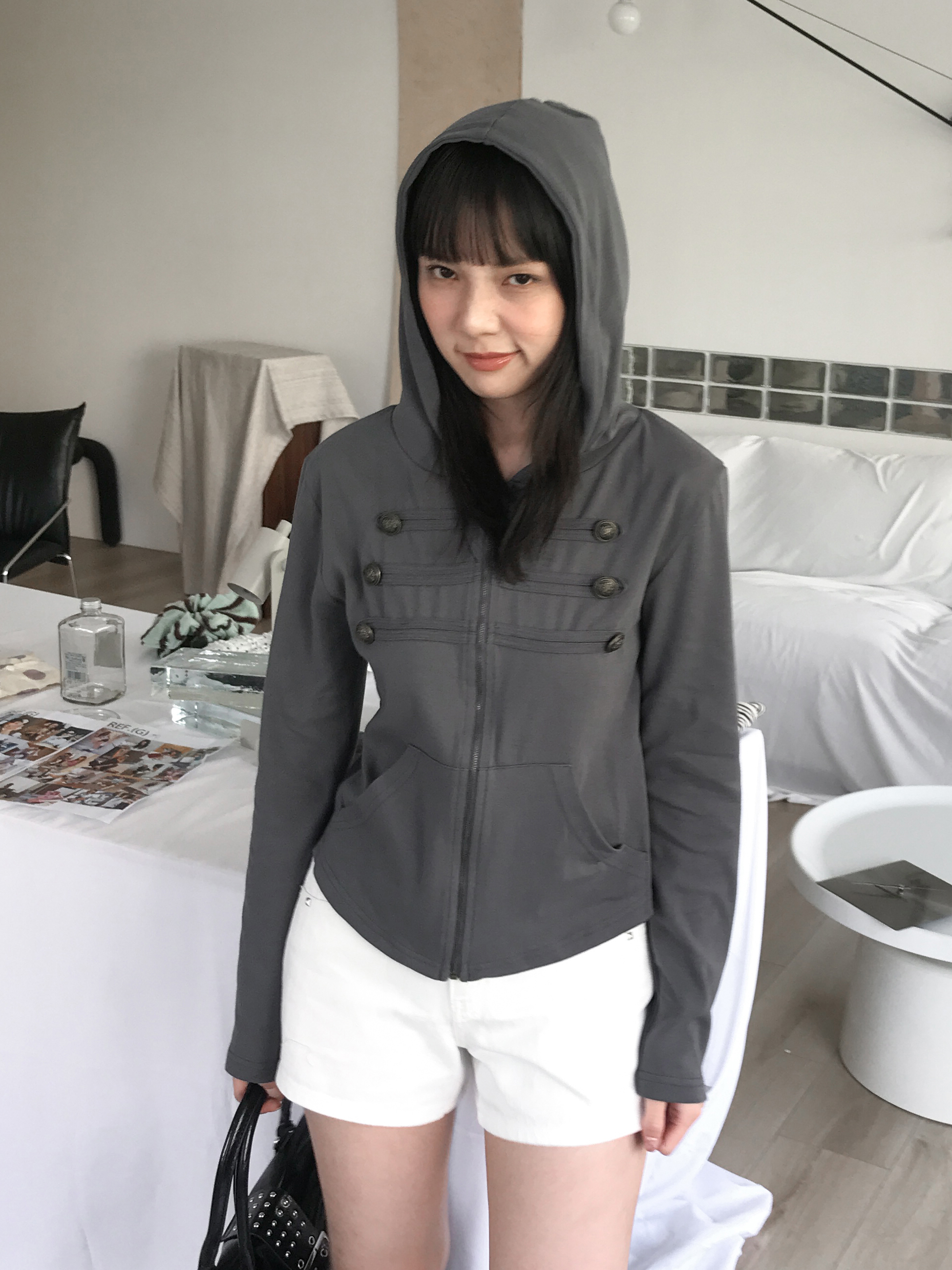 leon slim hood zip up #外套