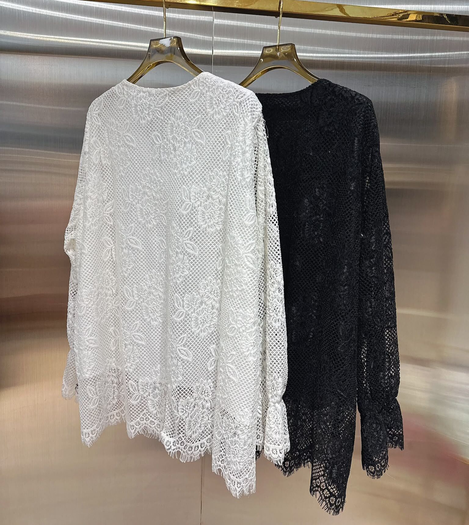 TOP-CCG1009-005 LaceV領打底王 (A5克/B5白)