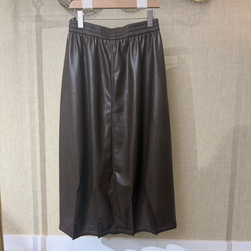 BOT-CCG1009-048 皮質半身長裙(C0921)(K63QC2269) (A48)