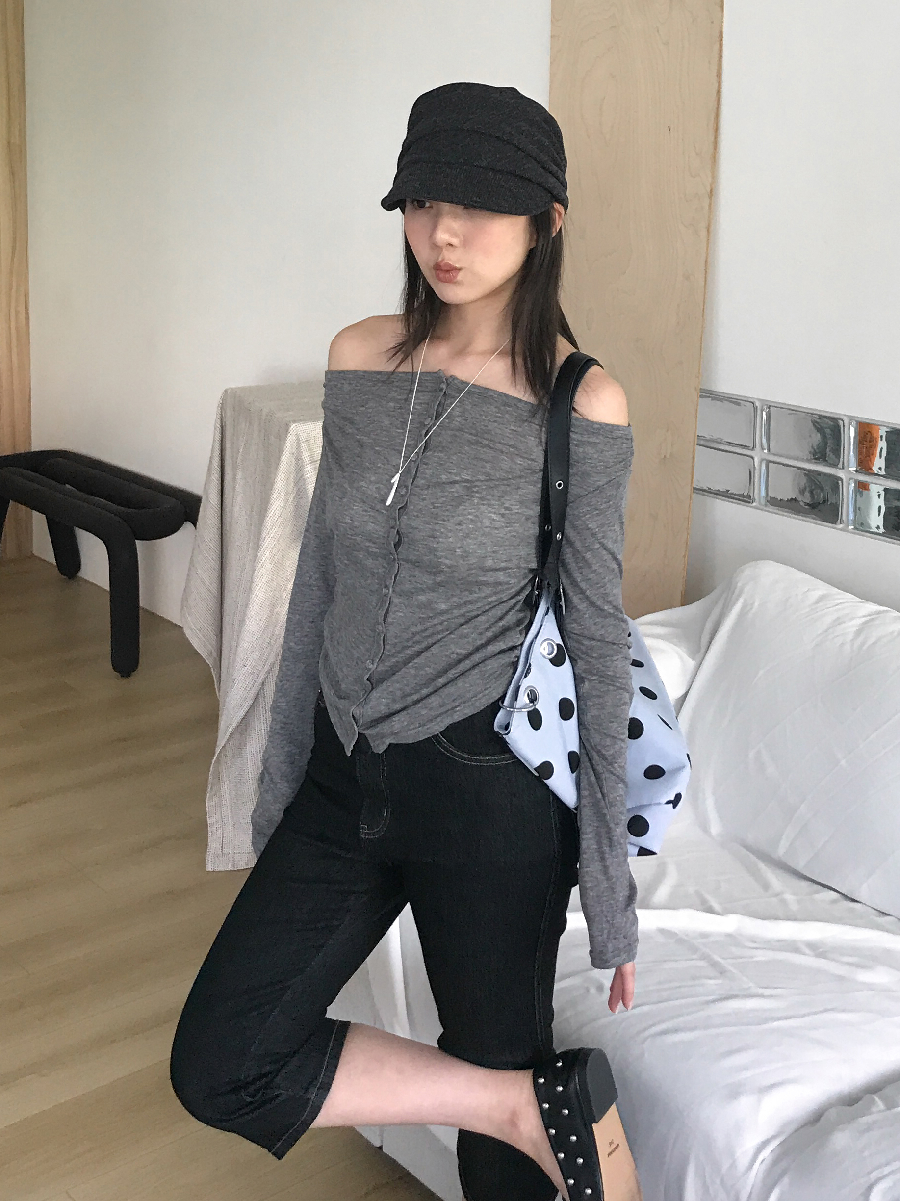 button off shoulder cardigan #罩衫