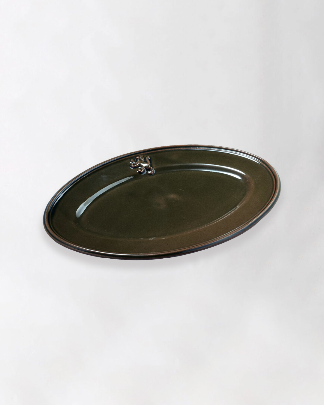 Malta 28cm Oval Plate dark olive green｜studio m'
