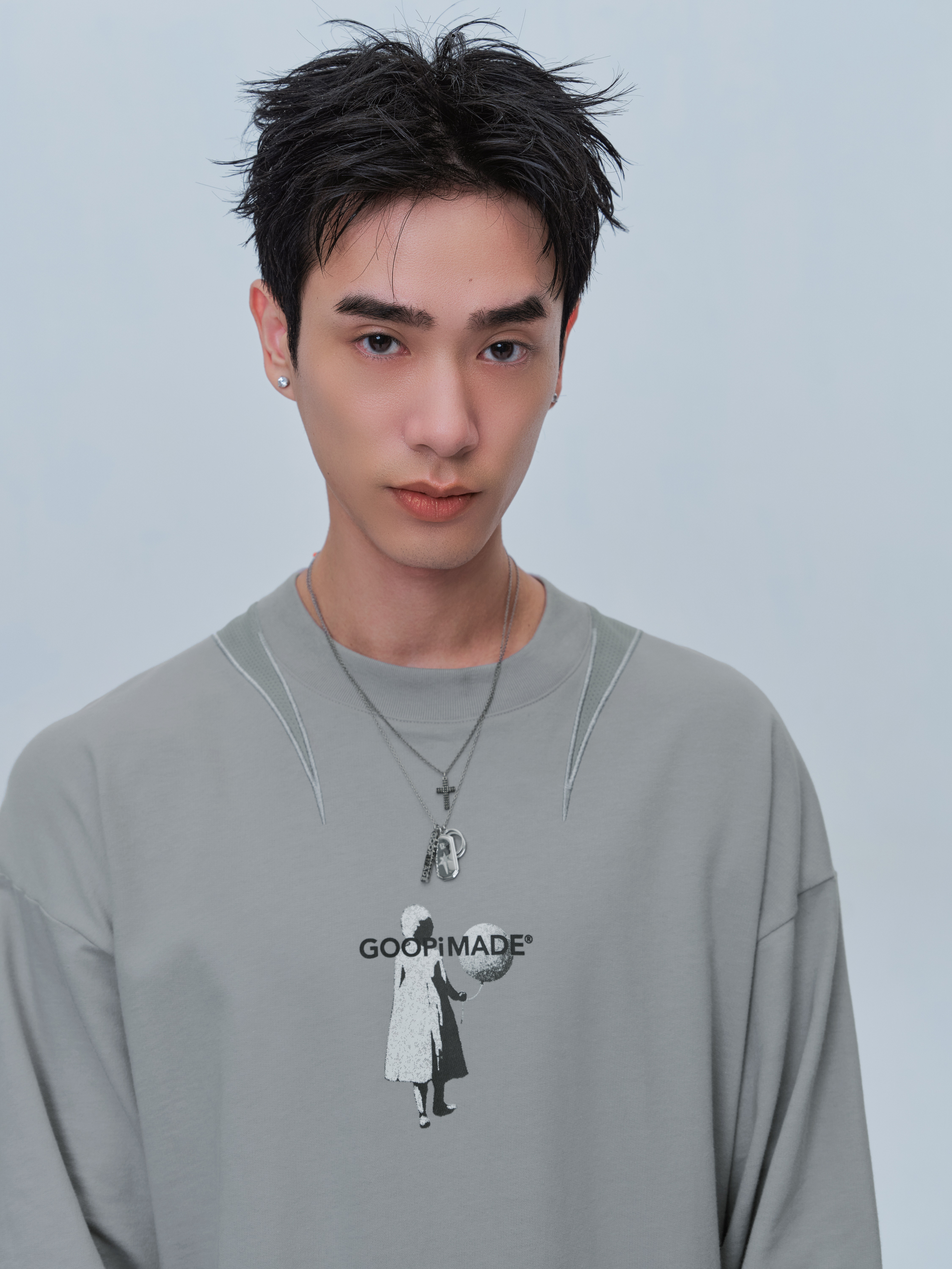 GOOPiMADE GX1 橘色聖光圖像長袖 - Gray