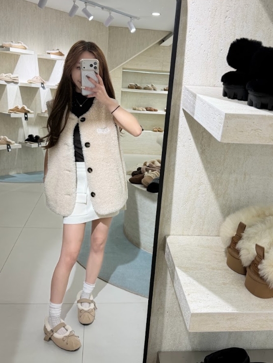 【3色入】UGG Ozlana 2026AW Buckle Strape Mary Jane