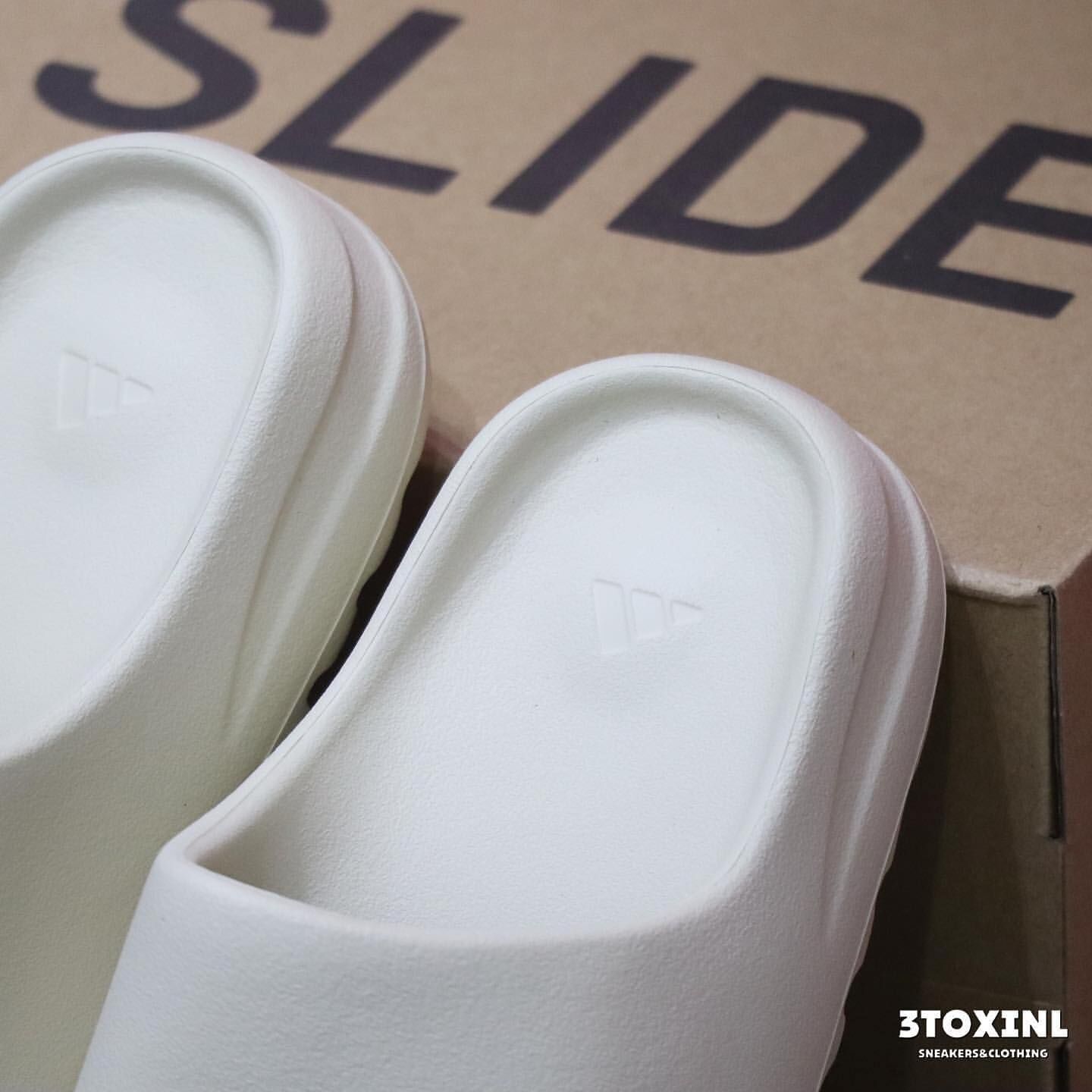 (預訂) Adidas Yeezy Slide - Bone