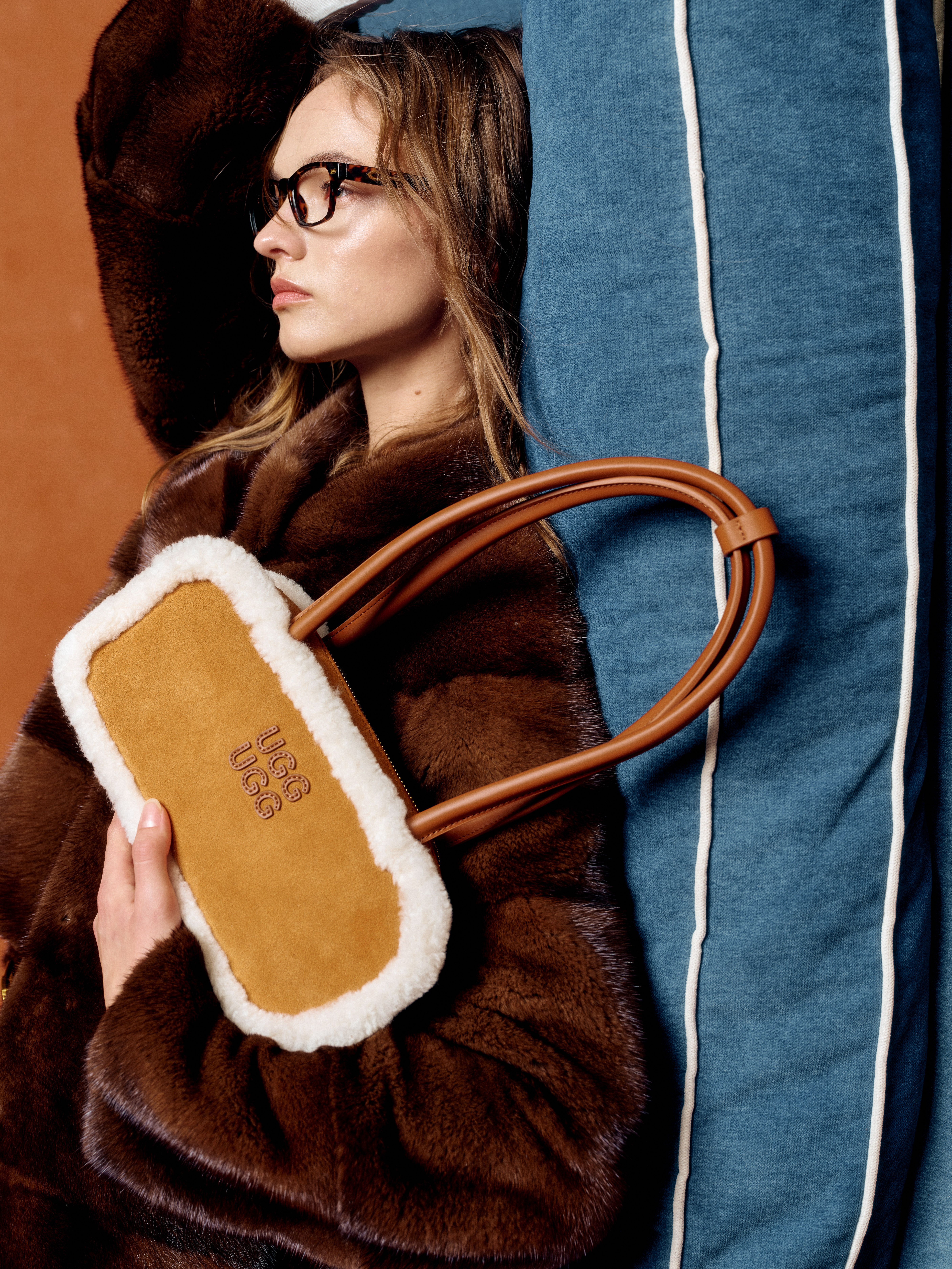 【2色入】UGG 26AW Logo Shearling Tote