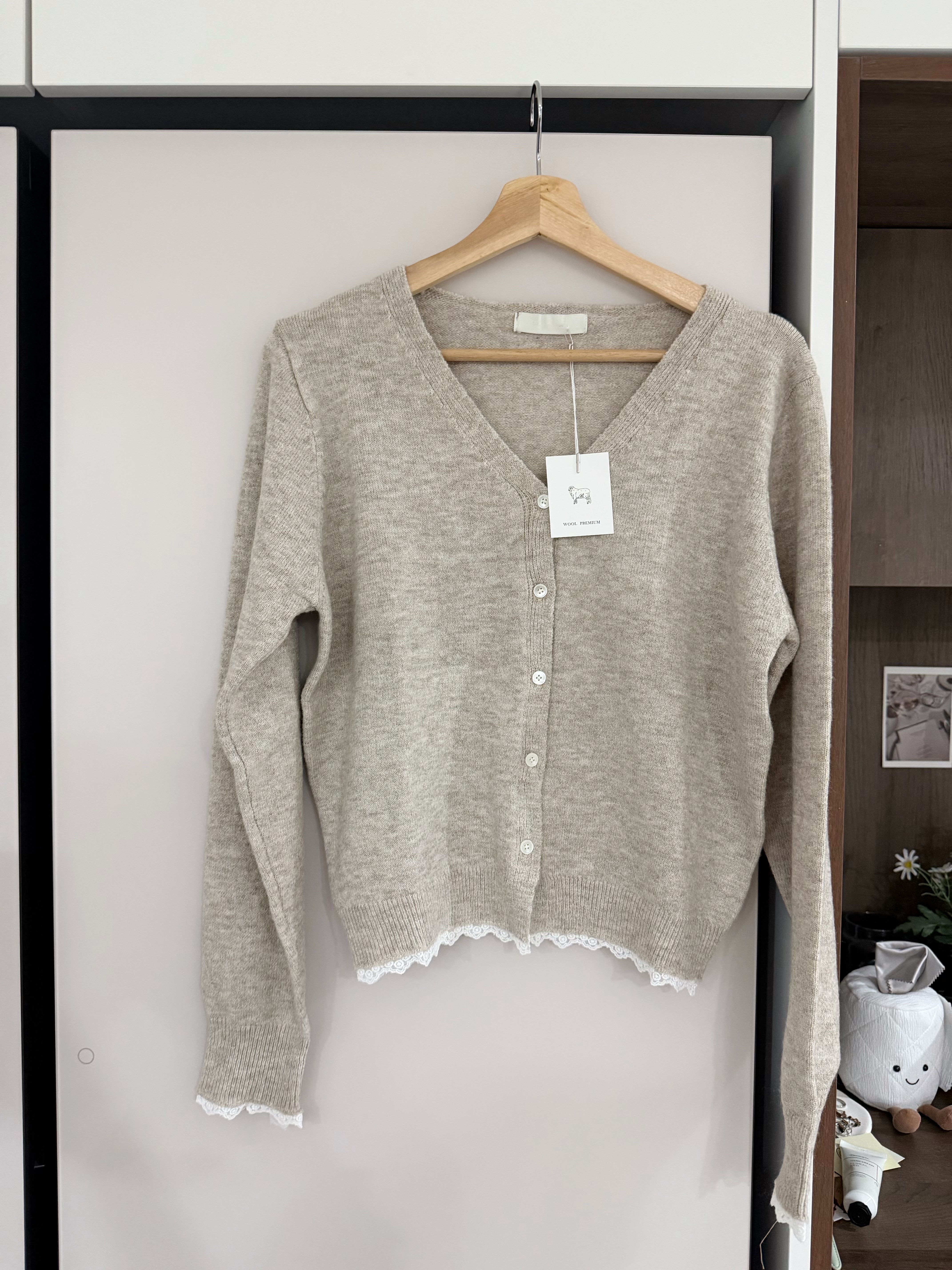 KR760 秋冬必備簡約LACE邊外套-3色