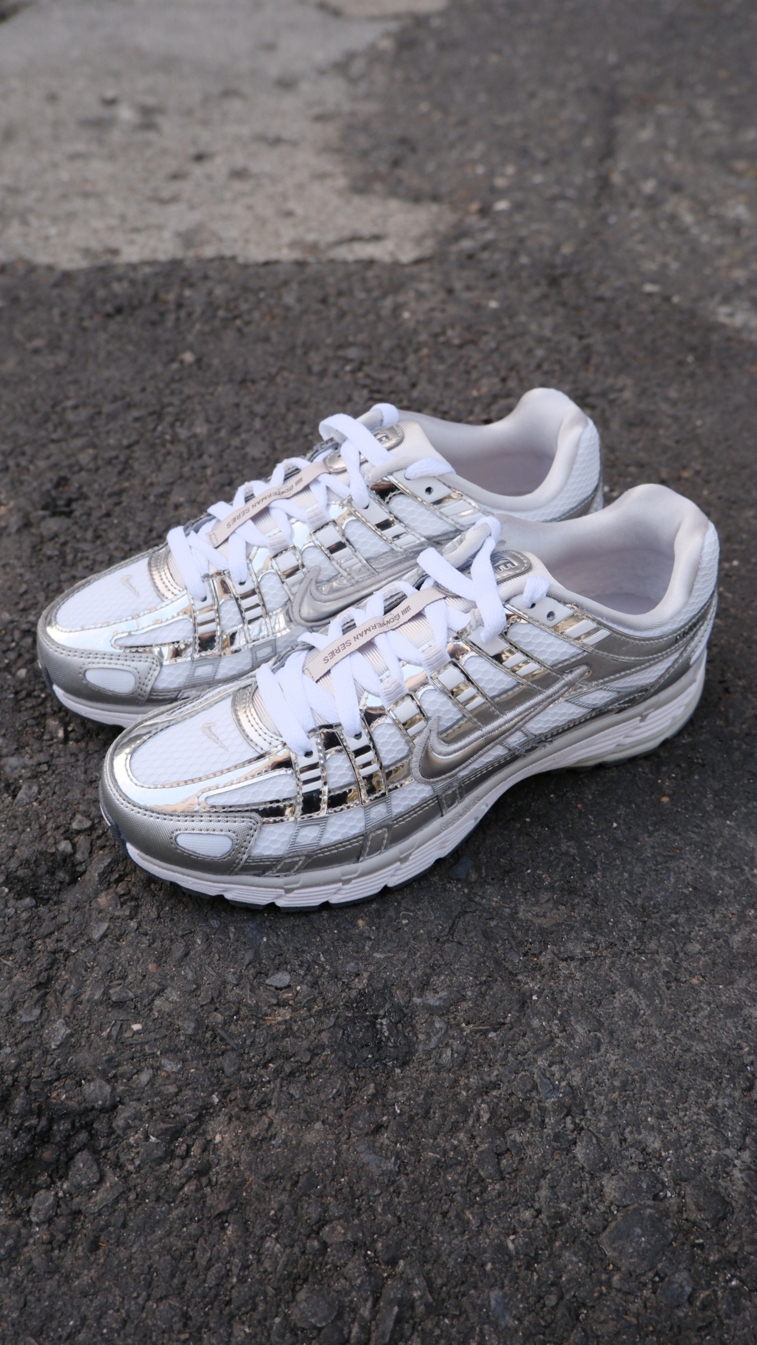 NIKE P-6000 緩震休閒運動鞋 液態銀  CN0149-100