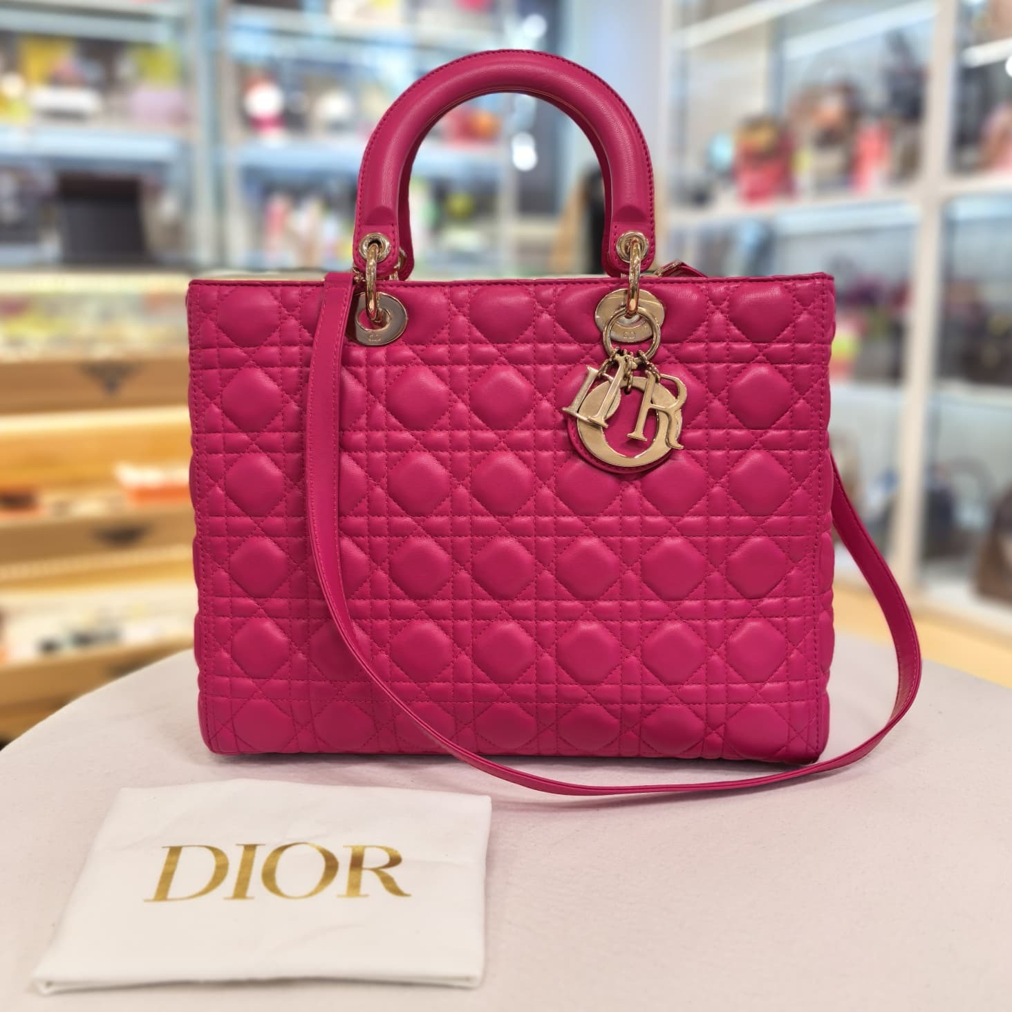 98%NEW USED DIOR, 大號,七格, 桃粉色 ,Fuchsia Pink,羊皮金扣, #5D384ACC7468AFGS,  #香榭站正品