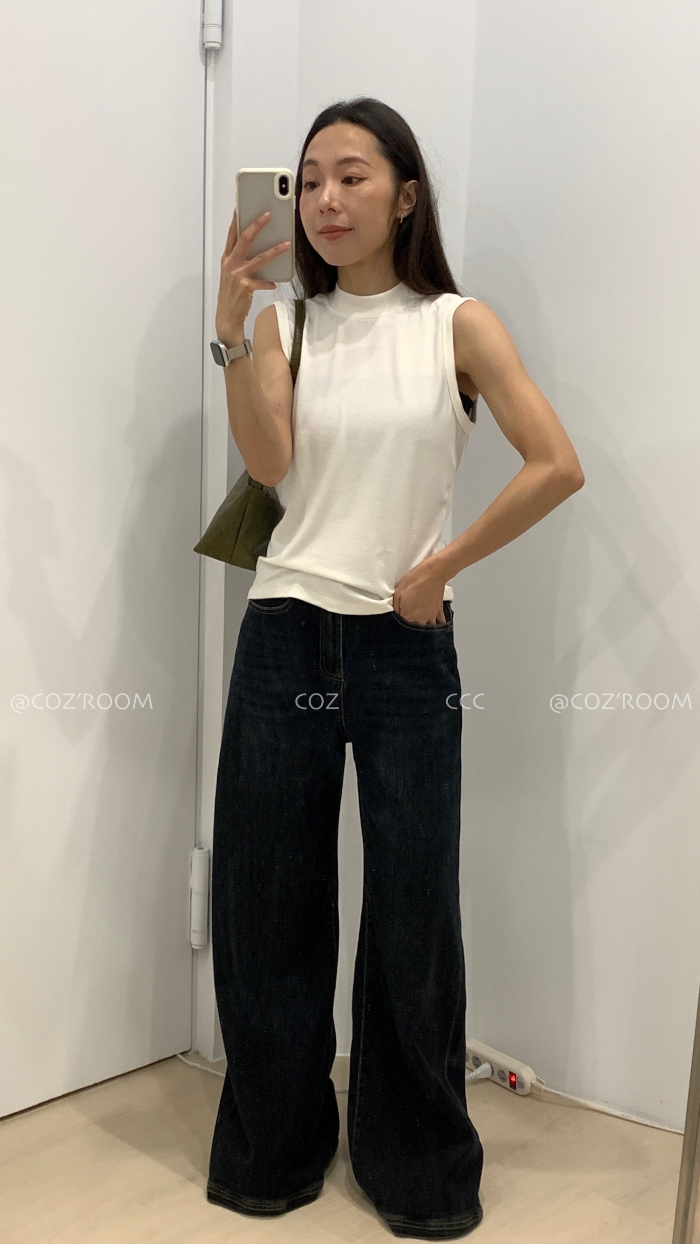 batch_C1F8C0A5-5B68-4AC1-94CA-E544C930C9DF.jpg