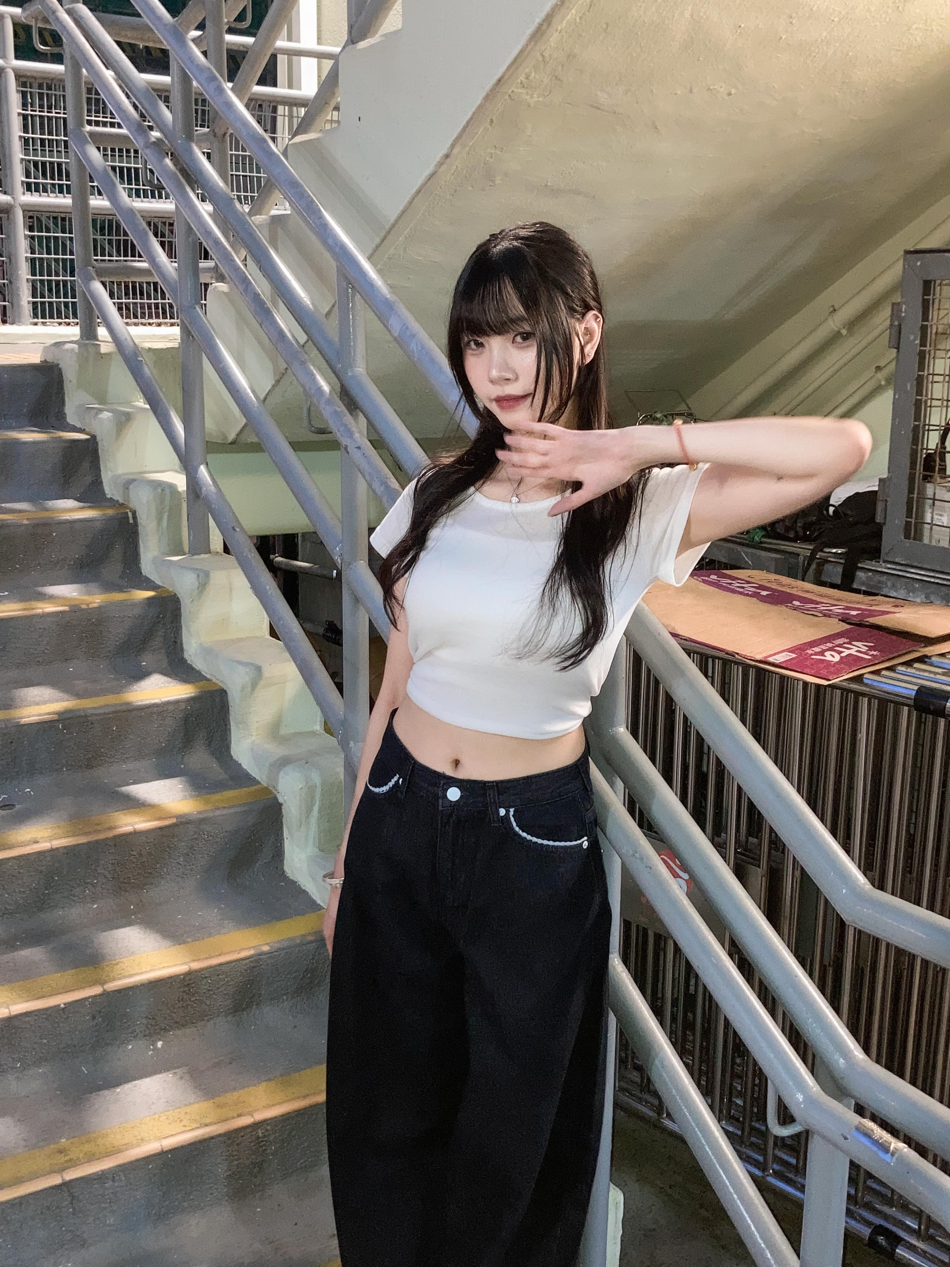 【網站限定優惠】White Line彎刀褲