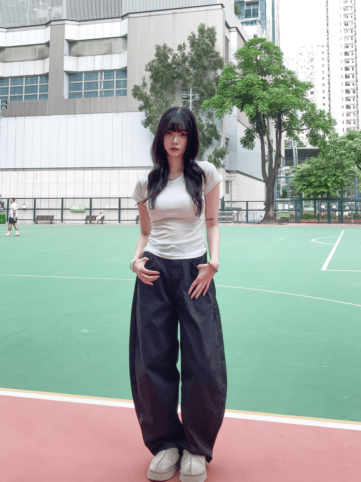 【網站限定優惠】直紋大口袋彎刀褲