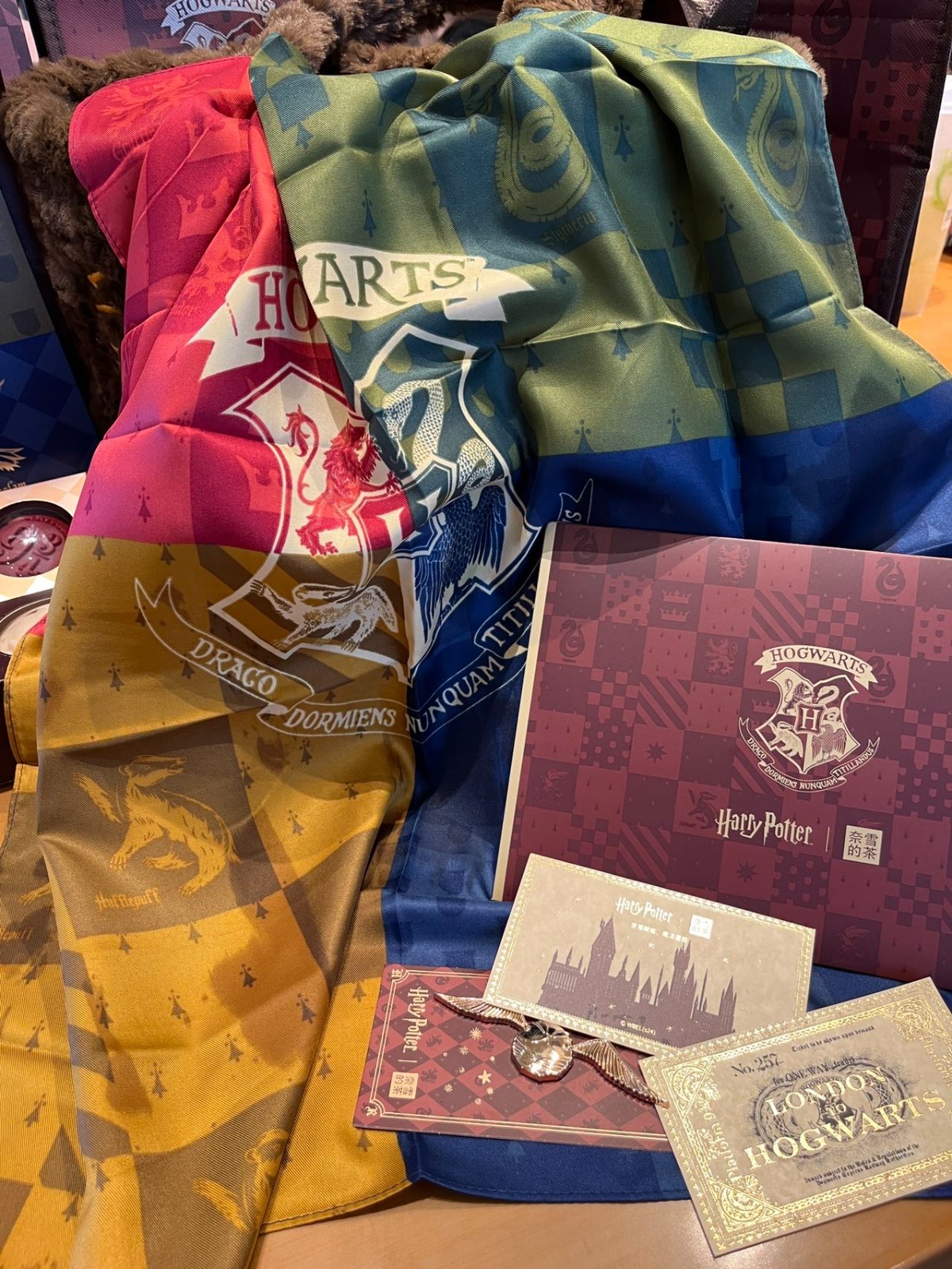 學院絲巾 #現貨