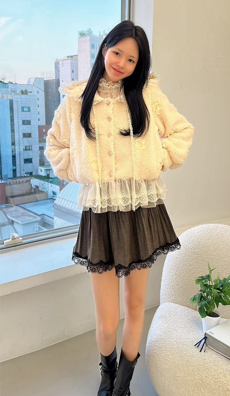 連帽抓絨山茶花蕾絲外套