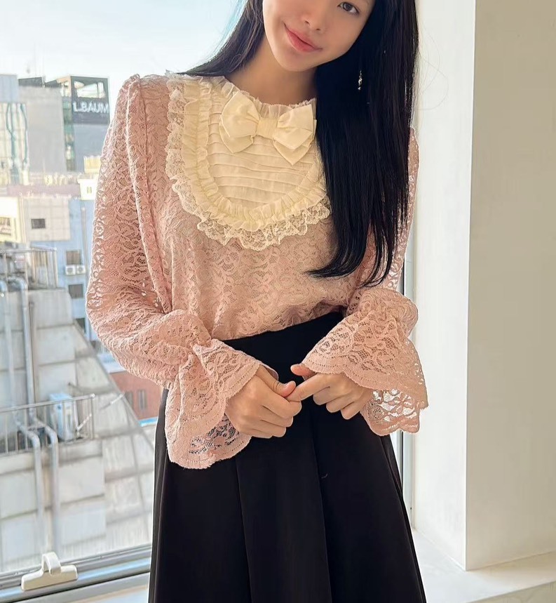 白領結蕾絲上衣