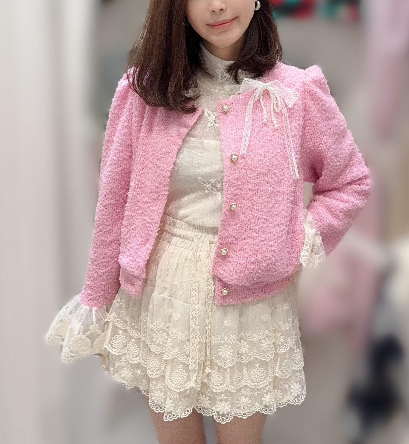 Y115 校長黐線價48 %羊毛胸43-48 長19 $559。