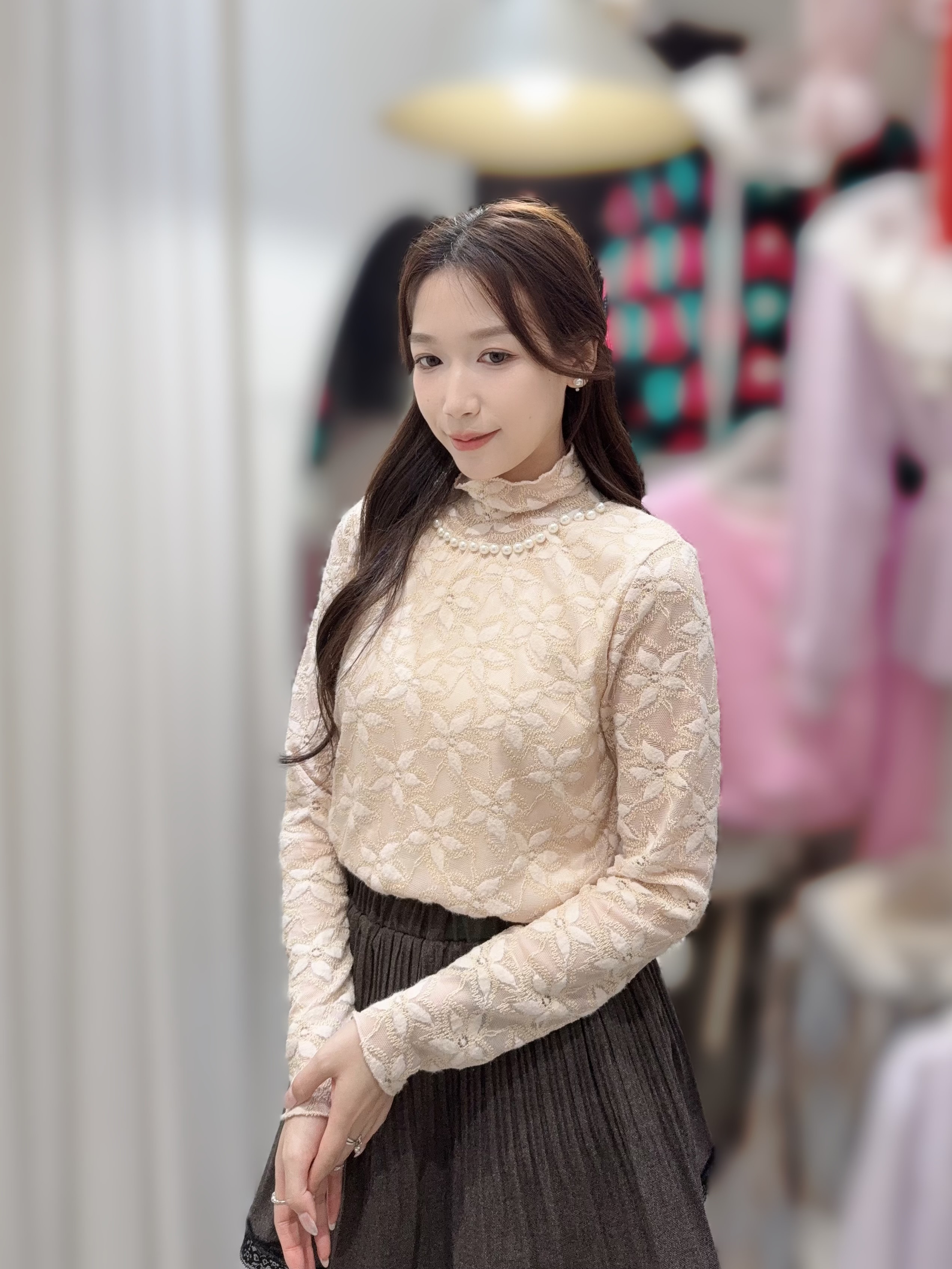 Y121 胸38-47 長23 $409