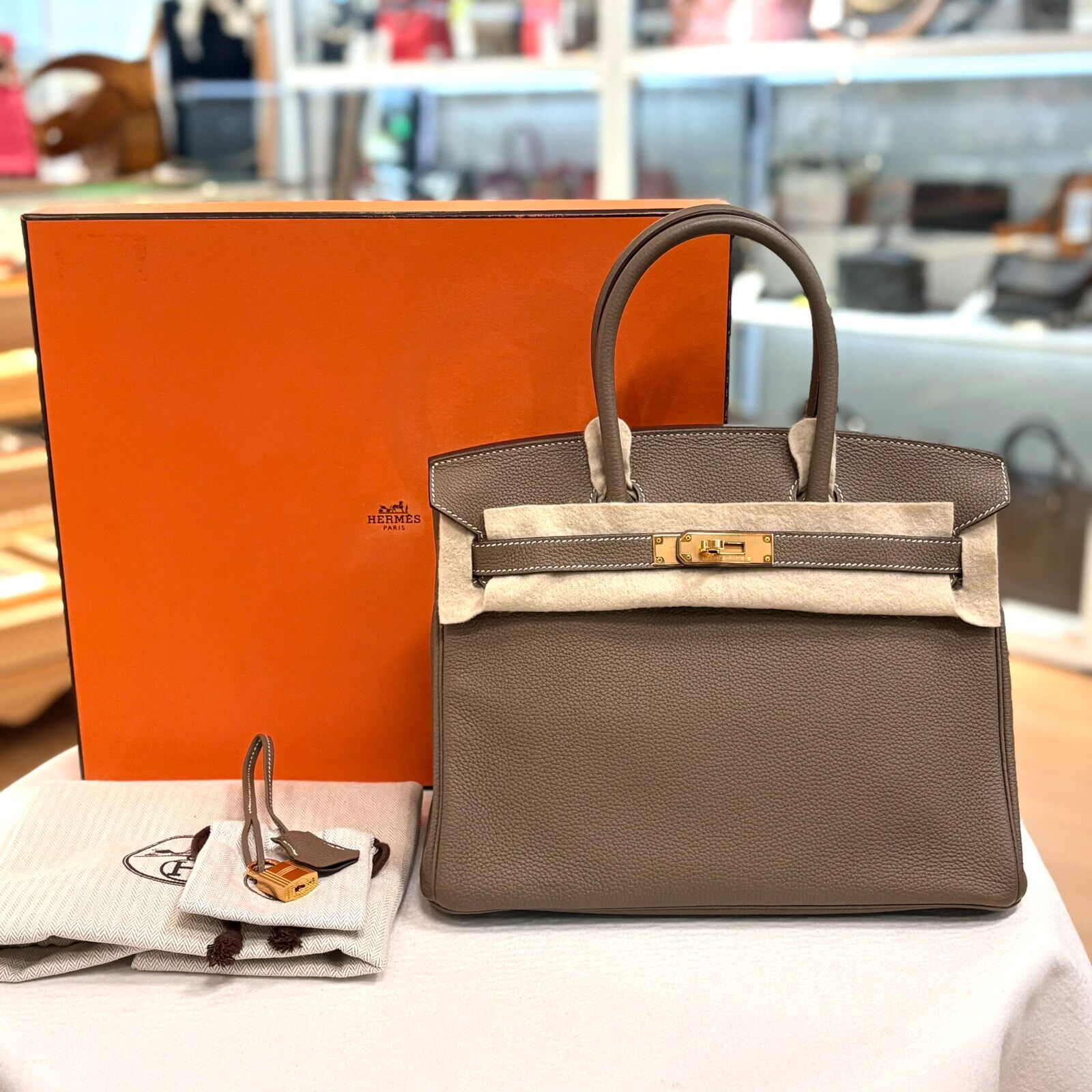閒置品!!! DISPALY !!! HERMES BIRKIN 30 , 大象灰TOGO皮金扣, ETOUPE GHW #B30 #香榭站正品