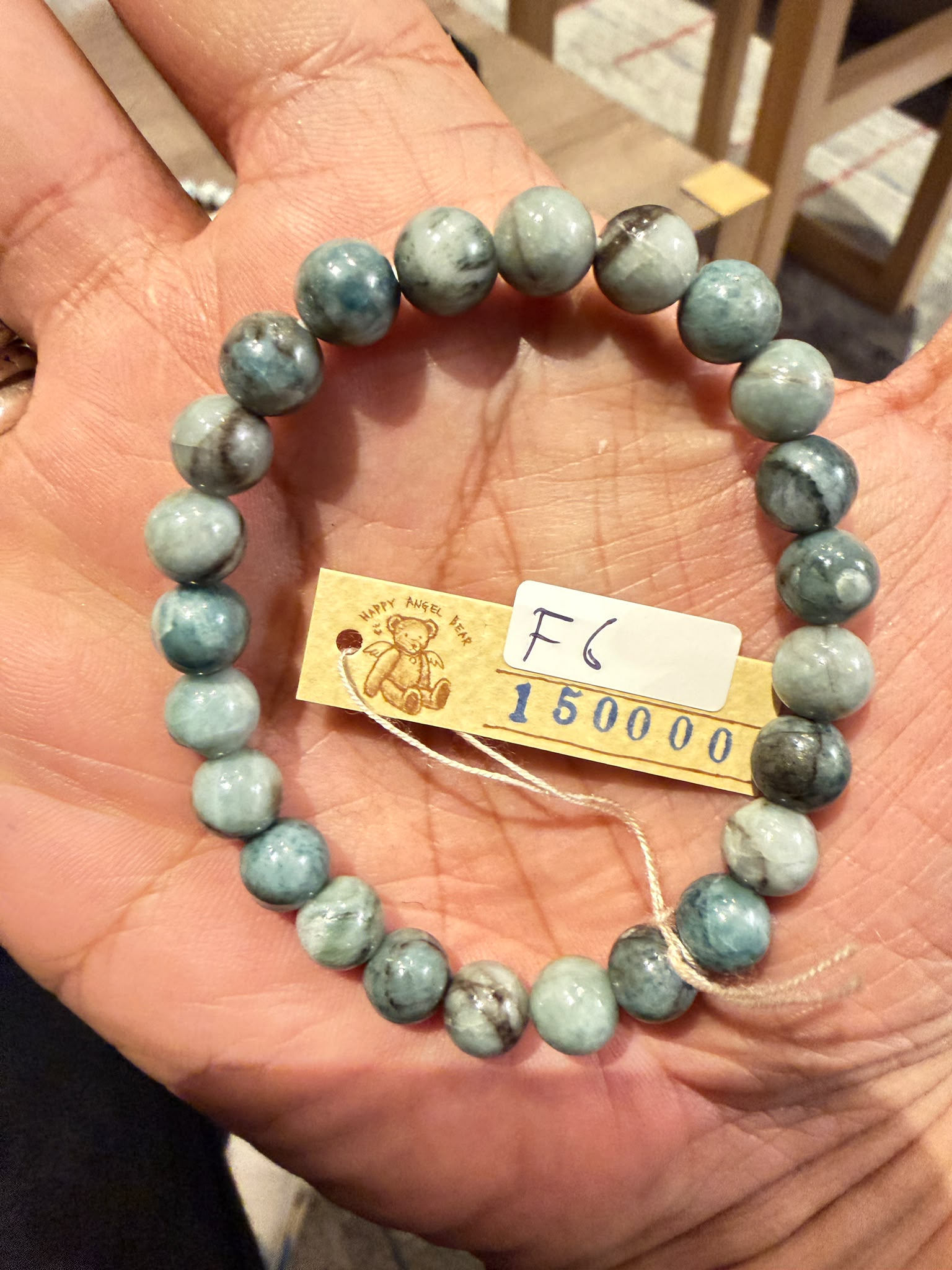 FN068 F6 天然日本糸魚川手串