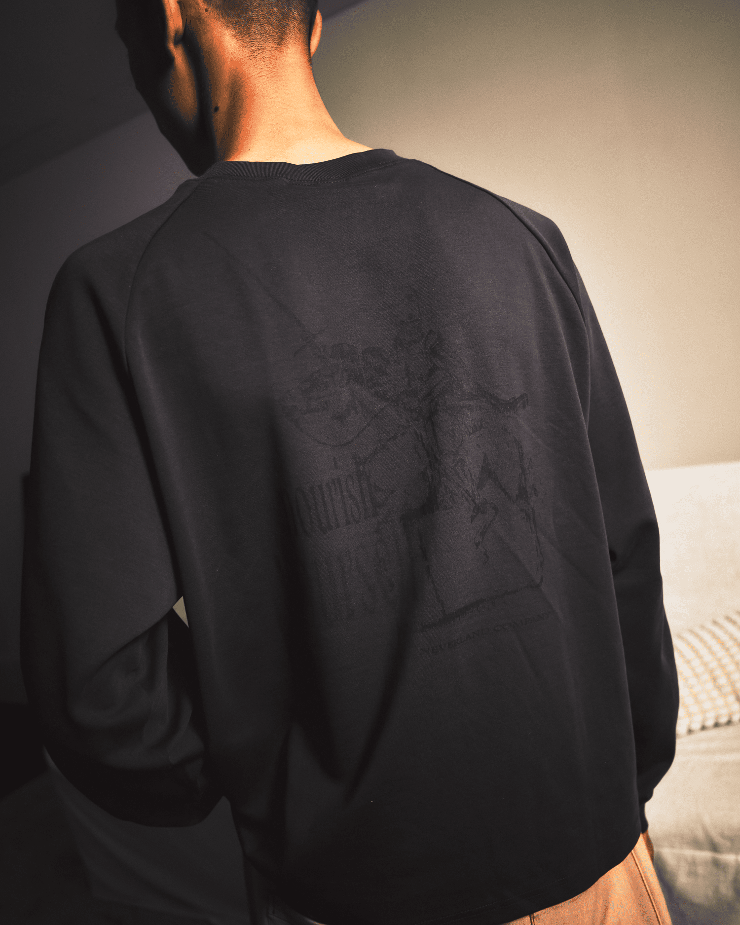 Neverland｜Knight LS Tee (Navy/Red)