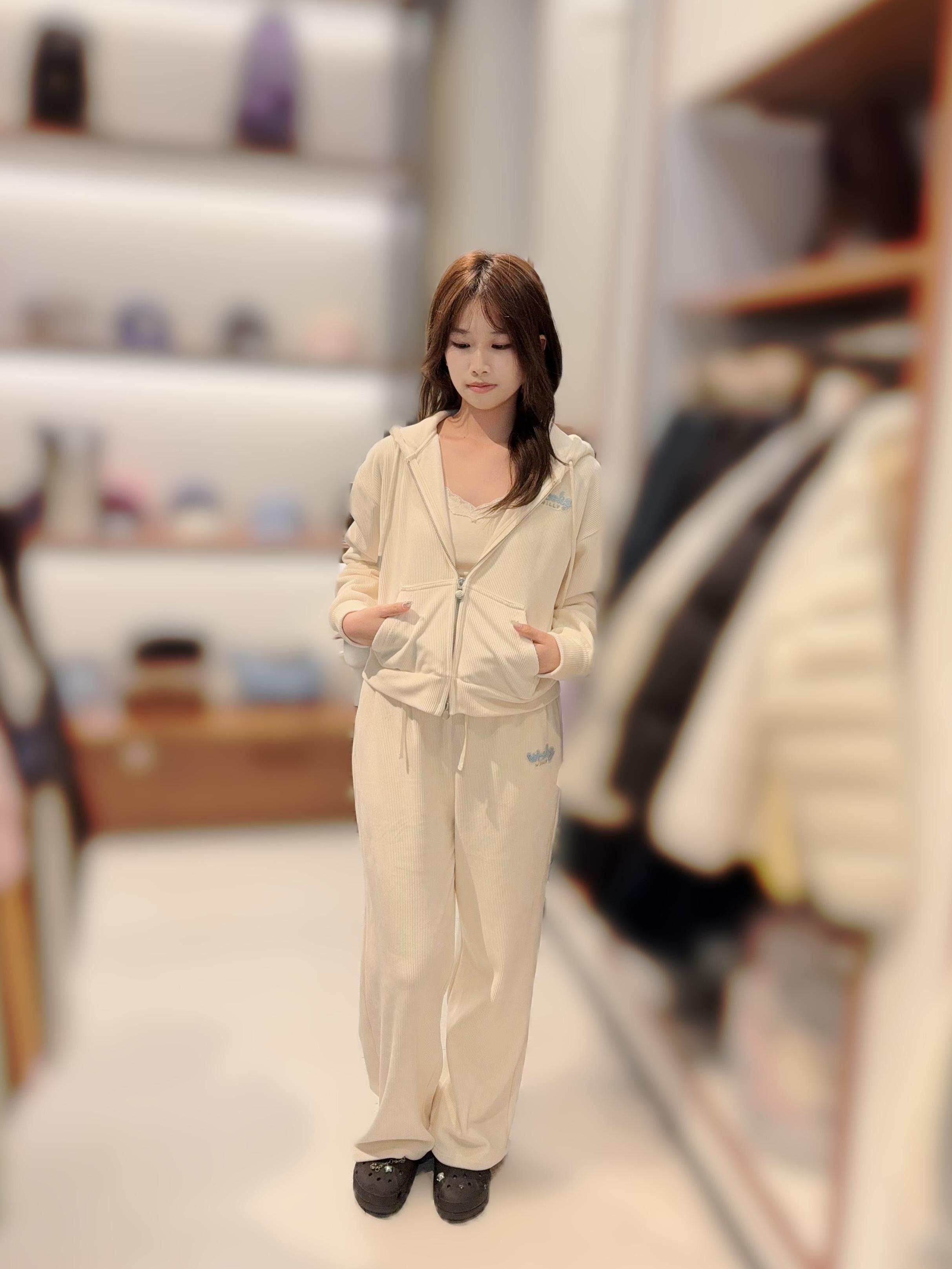 Z12 S:腰26-46 HIP44-50 長39 / M:腰28-48 HIP46-52 長40 $469