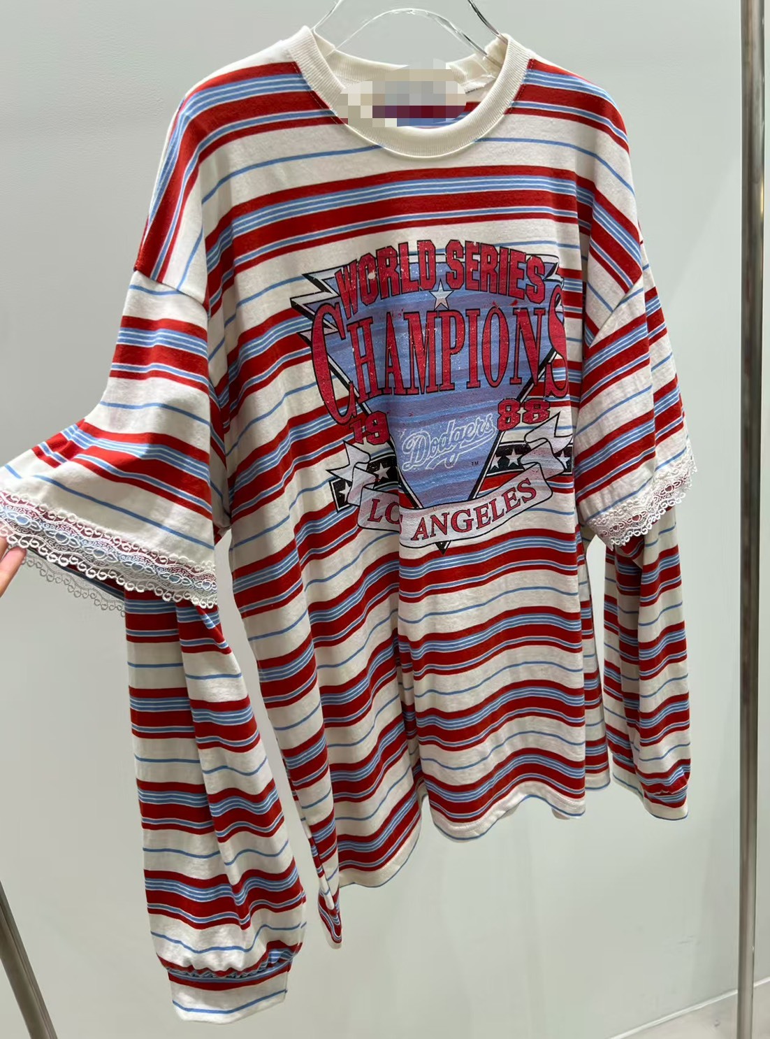 CHAMPION徽章條紋T