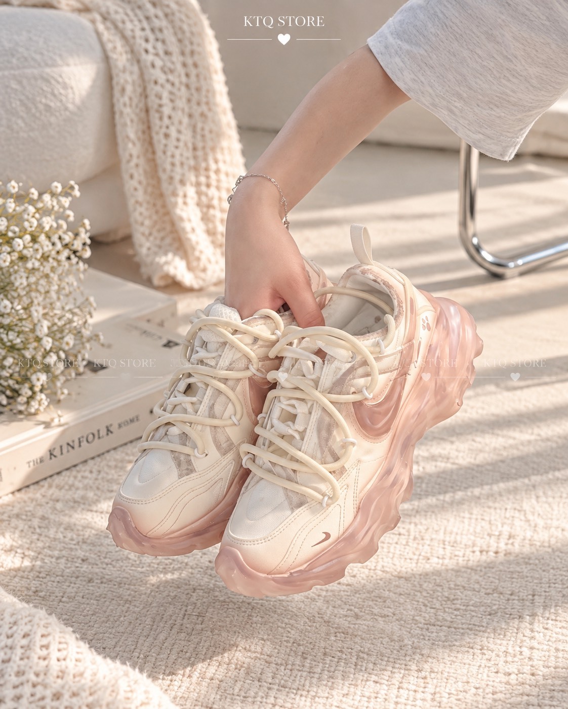 KTQ STORE ‧【定製球鞋】Nike TC 7900 莫內日出 貓爪鞋 泥染風 特殊禮盒 星溯未來 減震防滑耐磨 低幫生活休閒鞋 女款 米白色DD9682-100